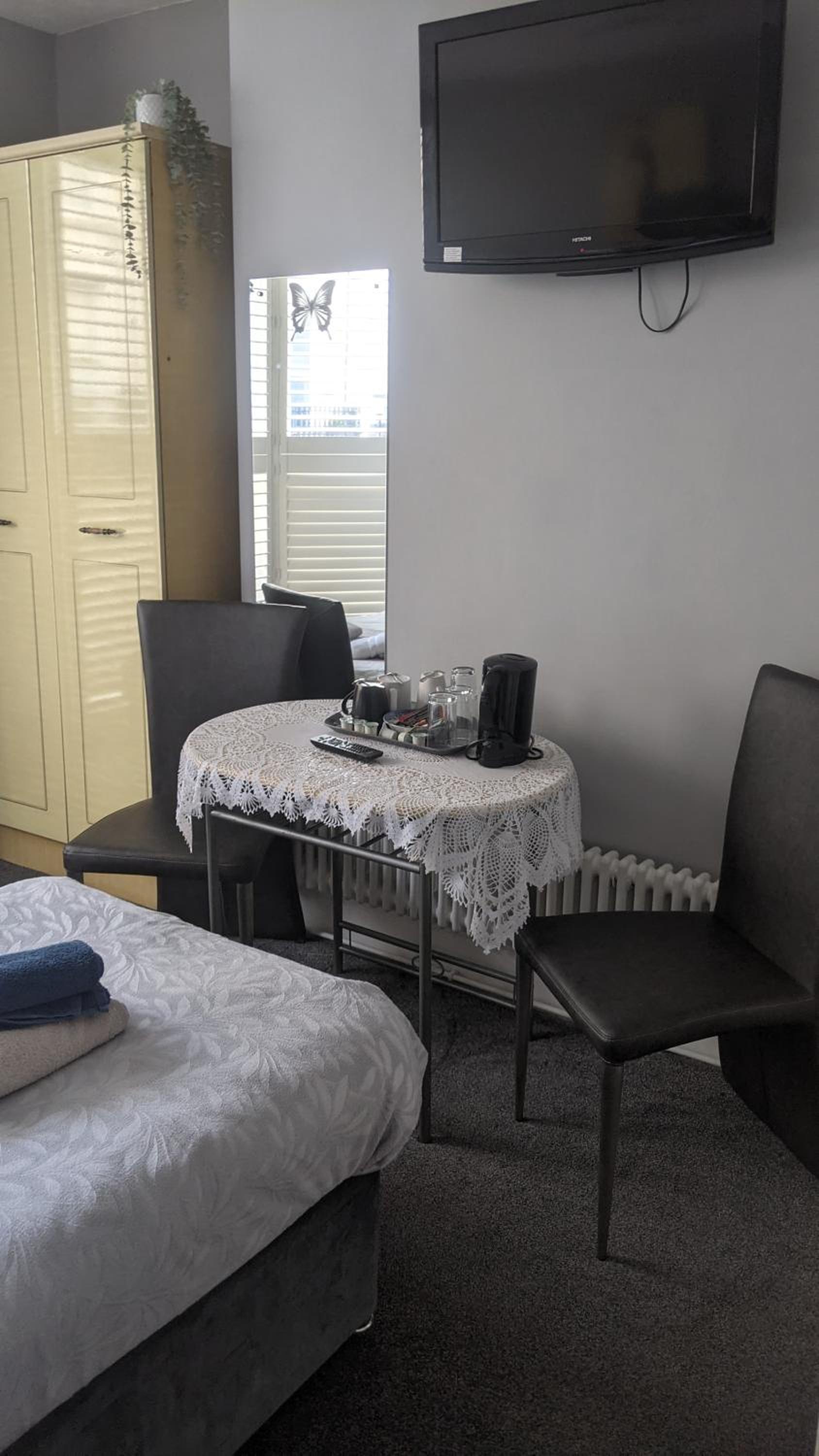 Family Room - Photo 11