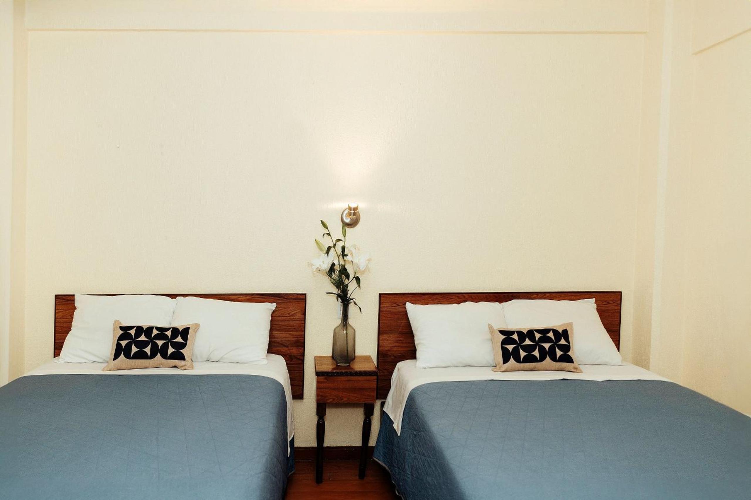 Quadruple Room - Photo 1