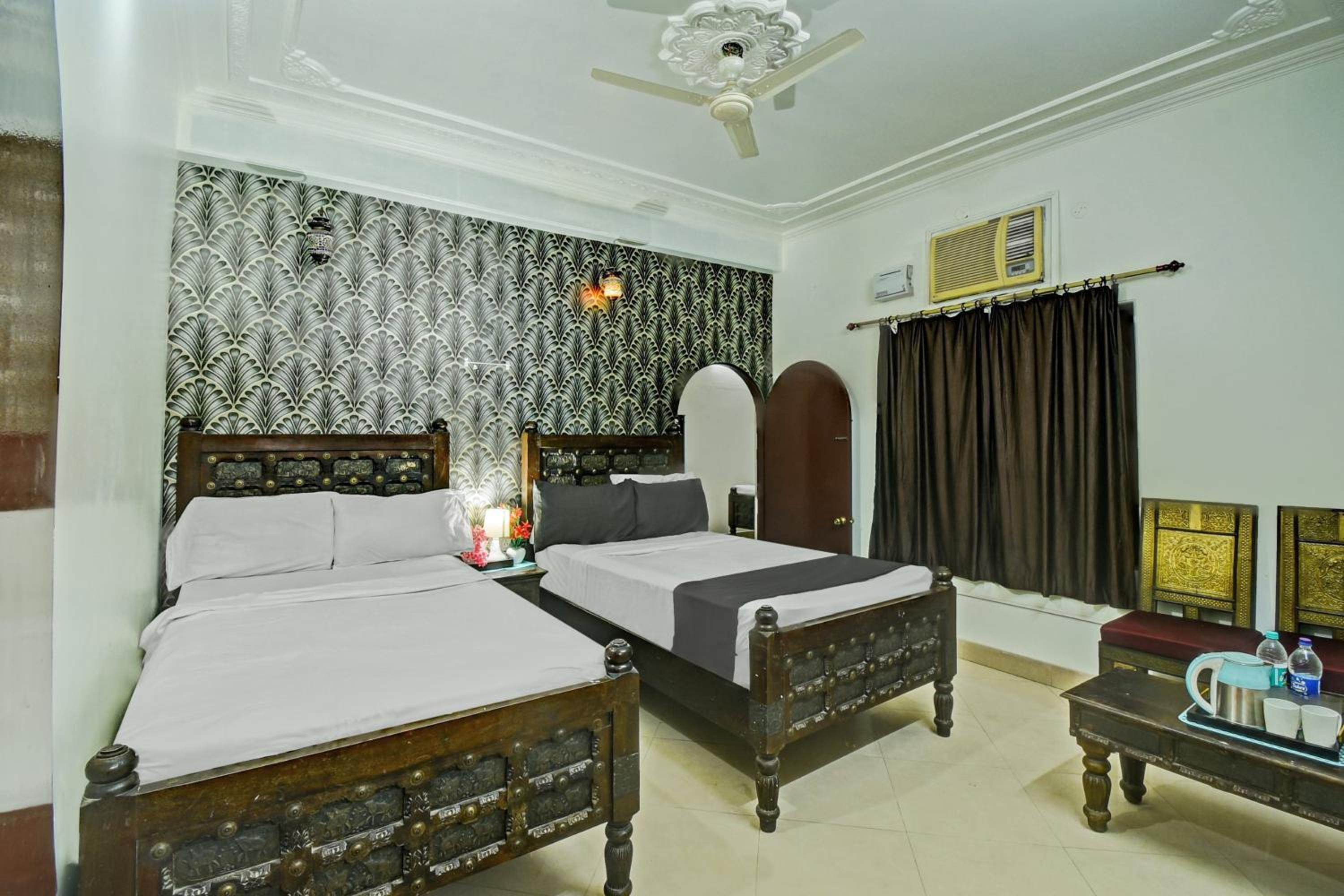 Classic Triple Room