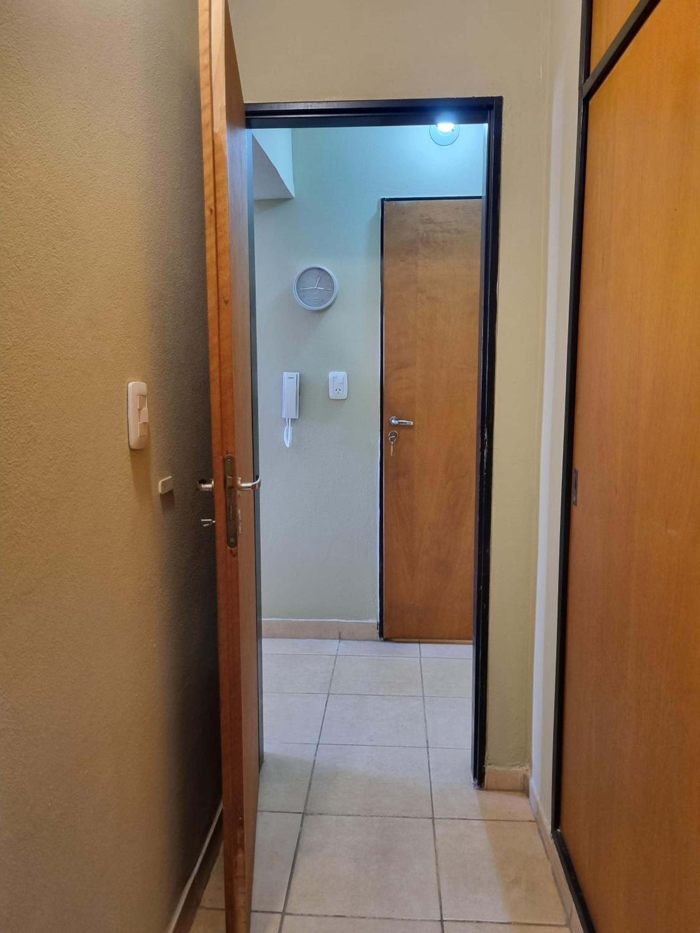 One-Bedroom Apartment photo 3