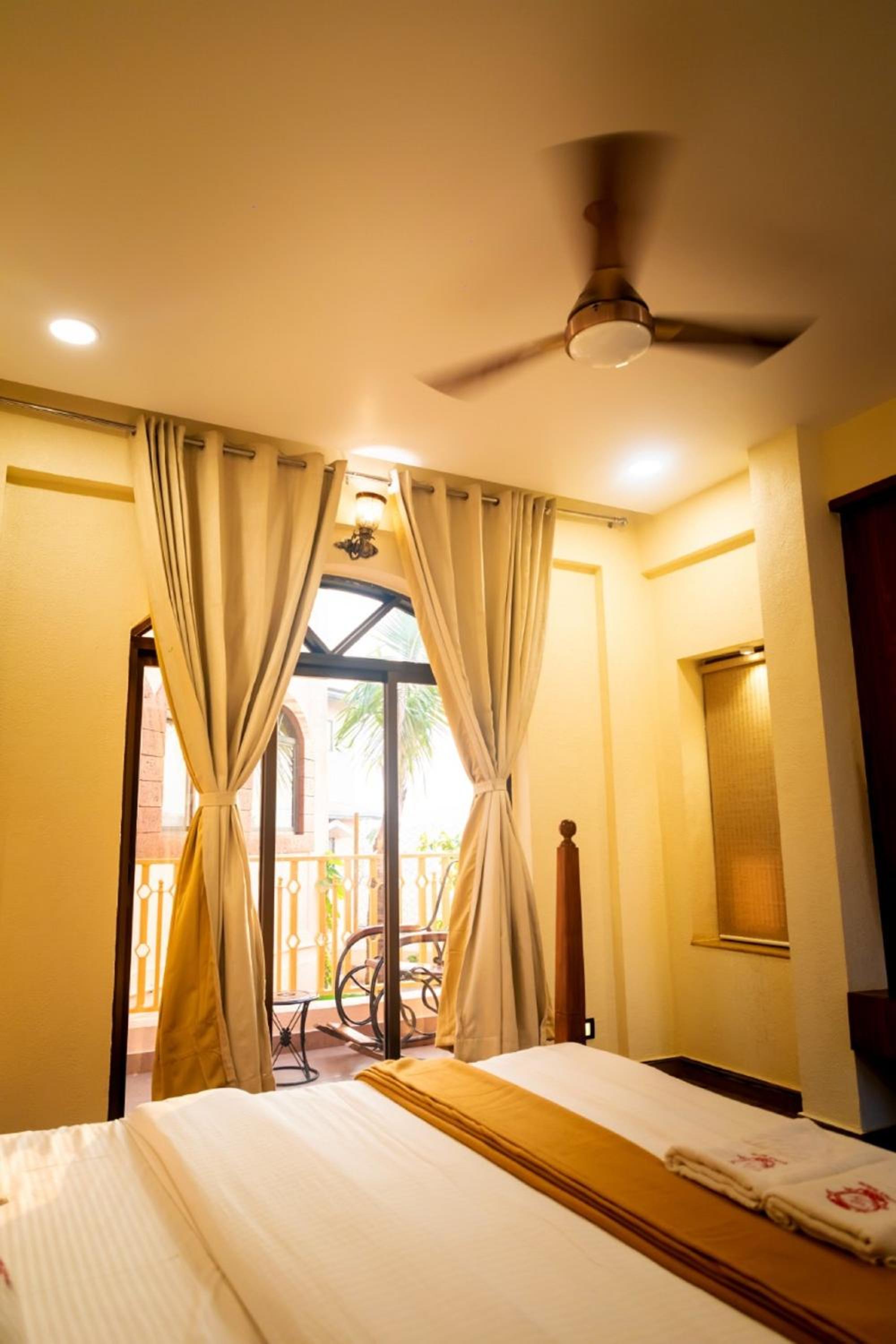 Deluxe Room - Photo 4