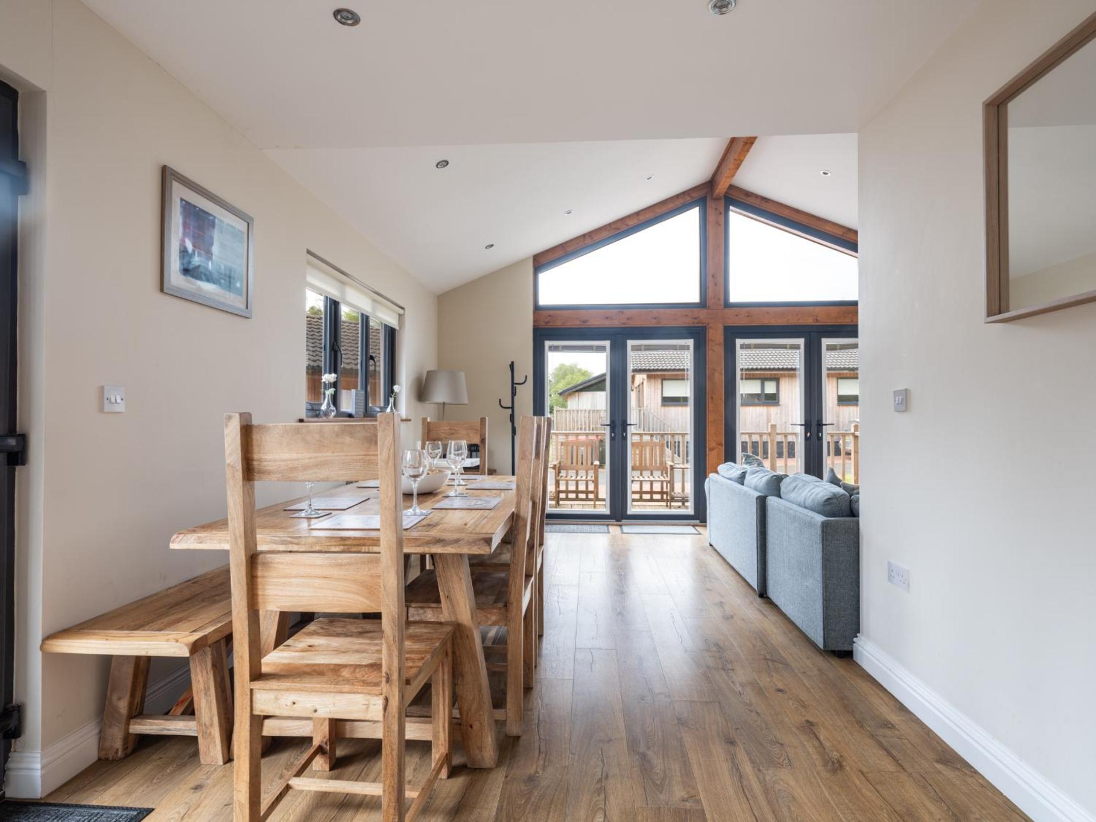 Three-Bedroom Chalet photo 2