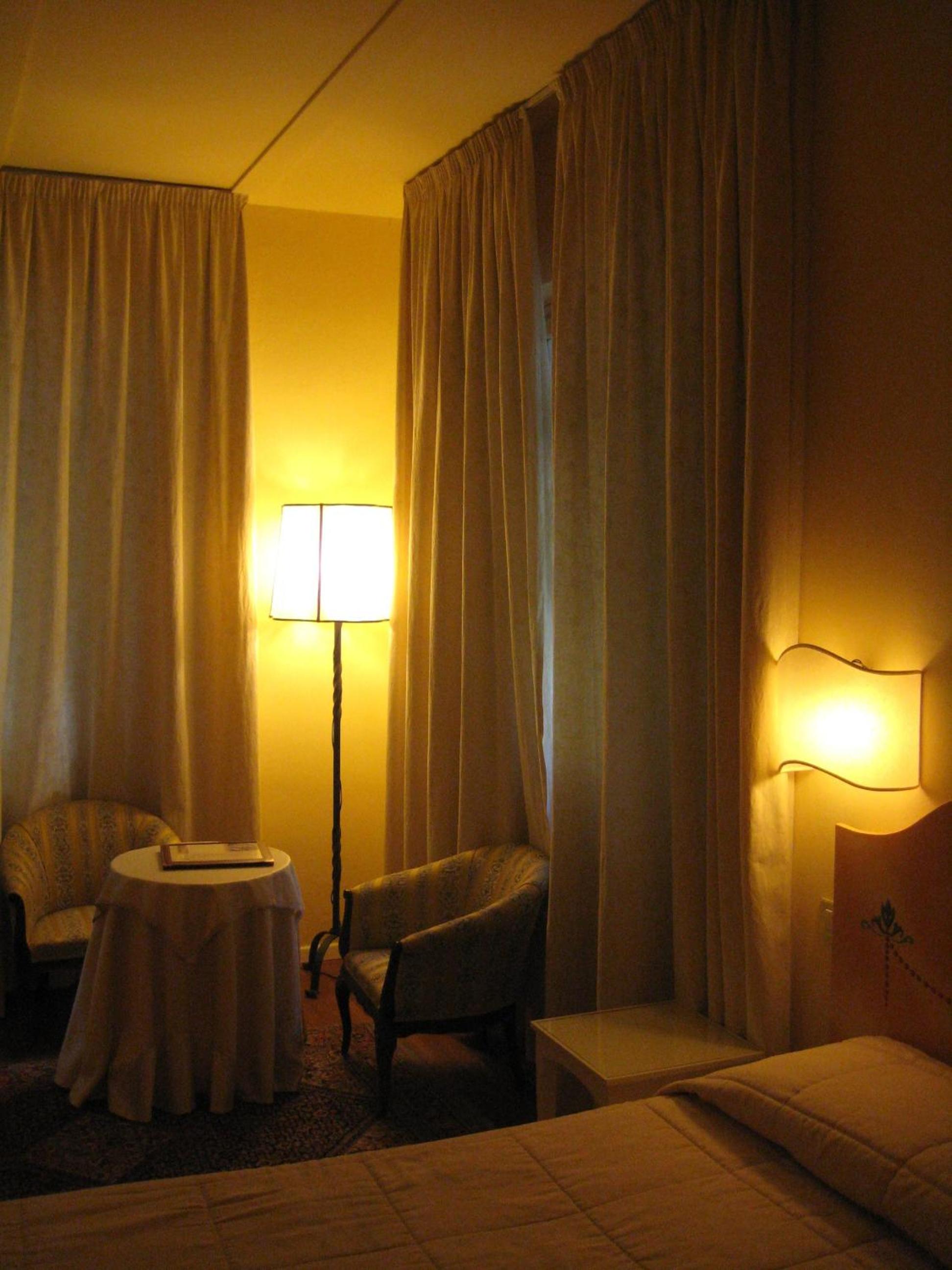 Double or Twin Room photo 3