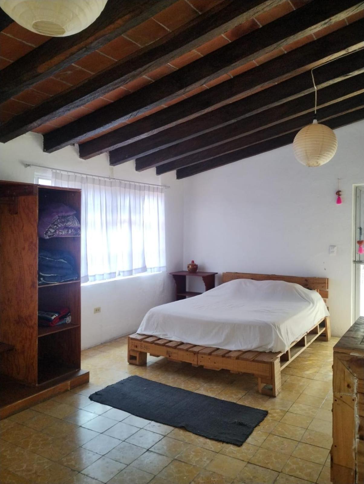 One-Bedroom House photo 1