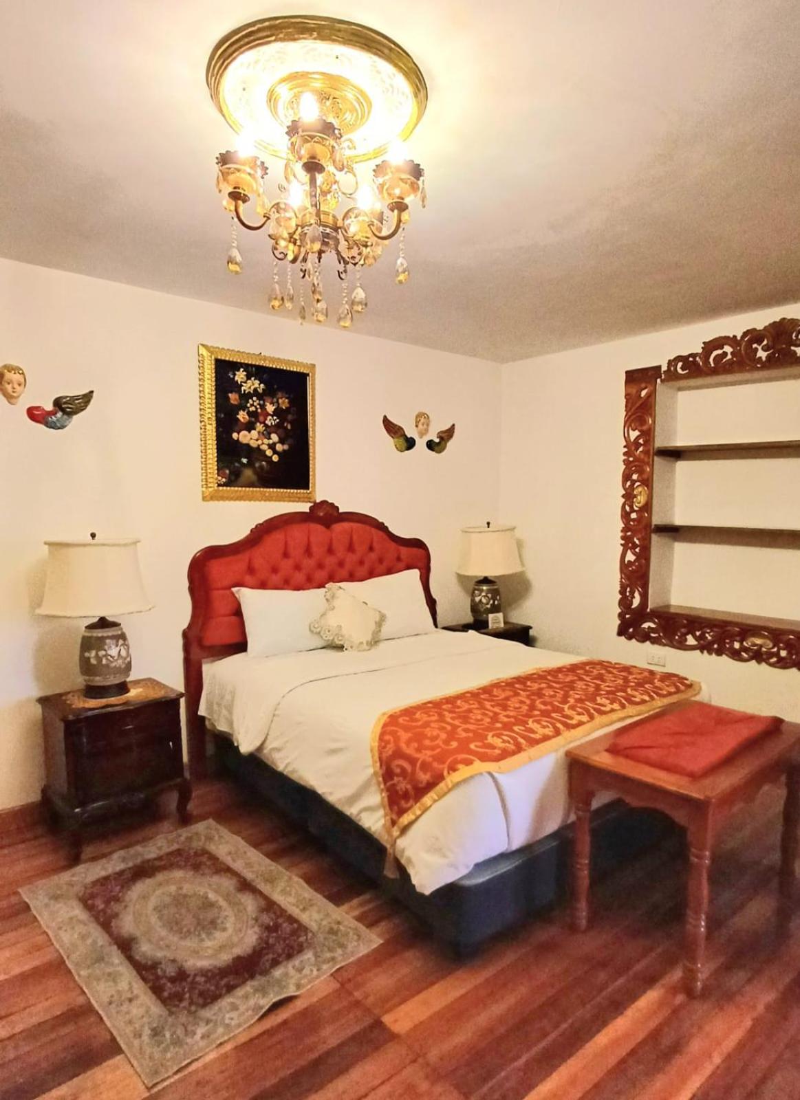 Standard Queen Room photo 2