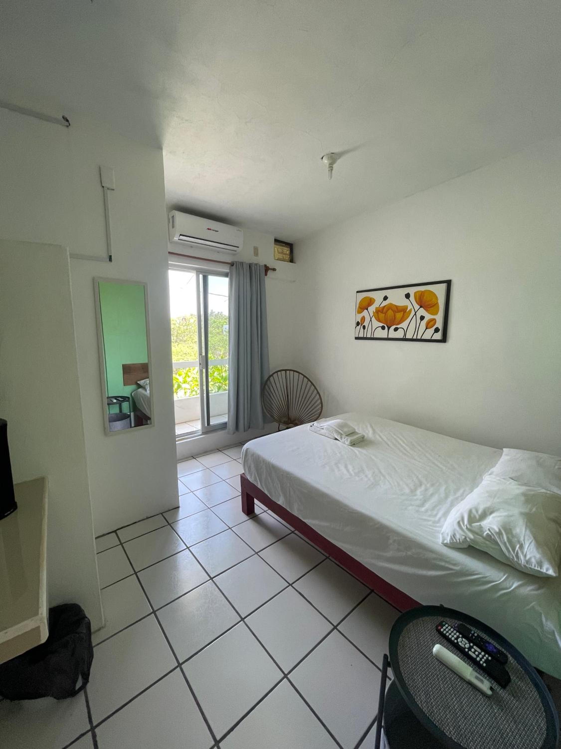 Apartment with Balcony photo 1