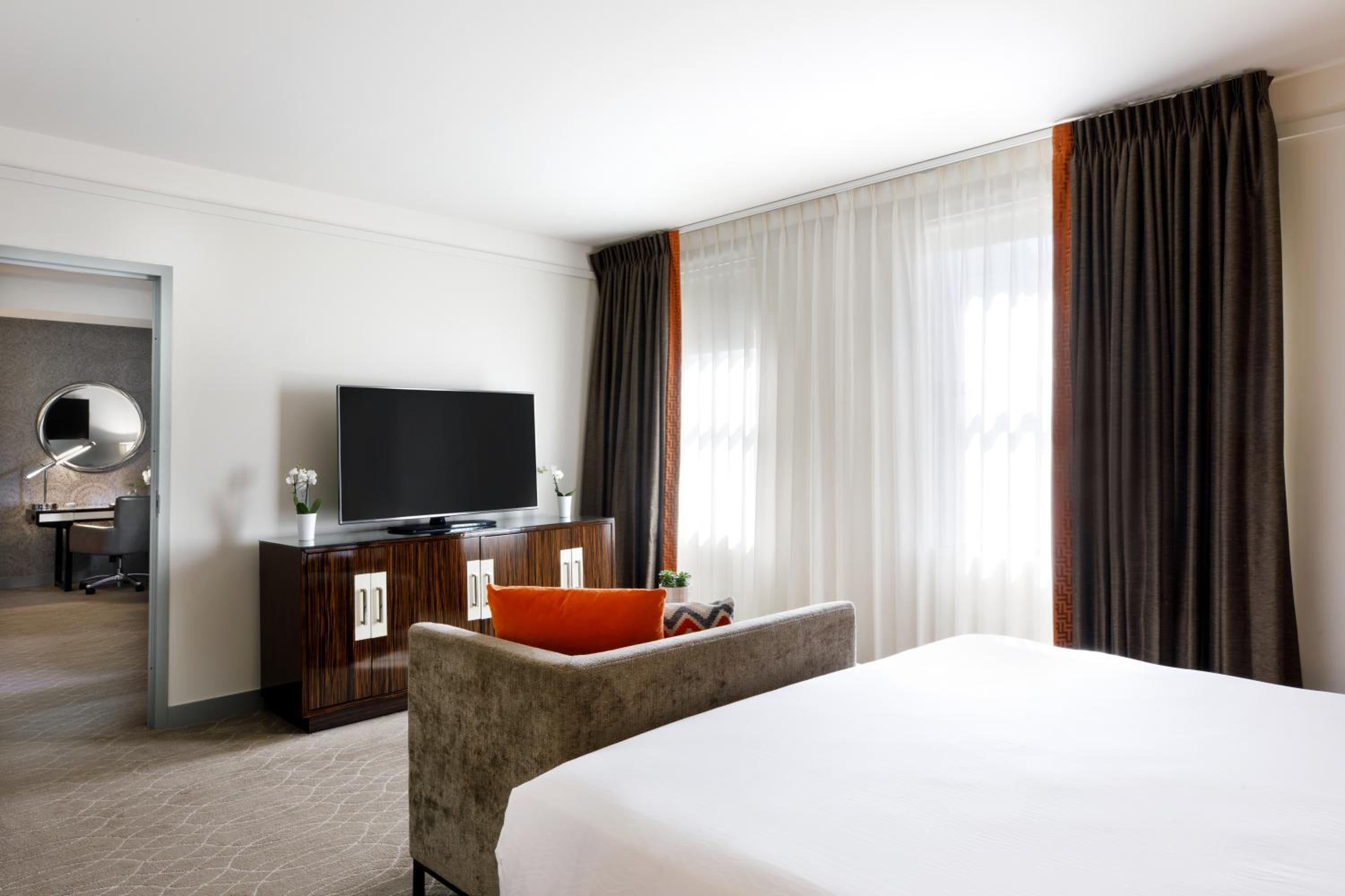 King Suite - Photo 7