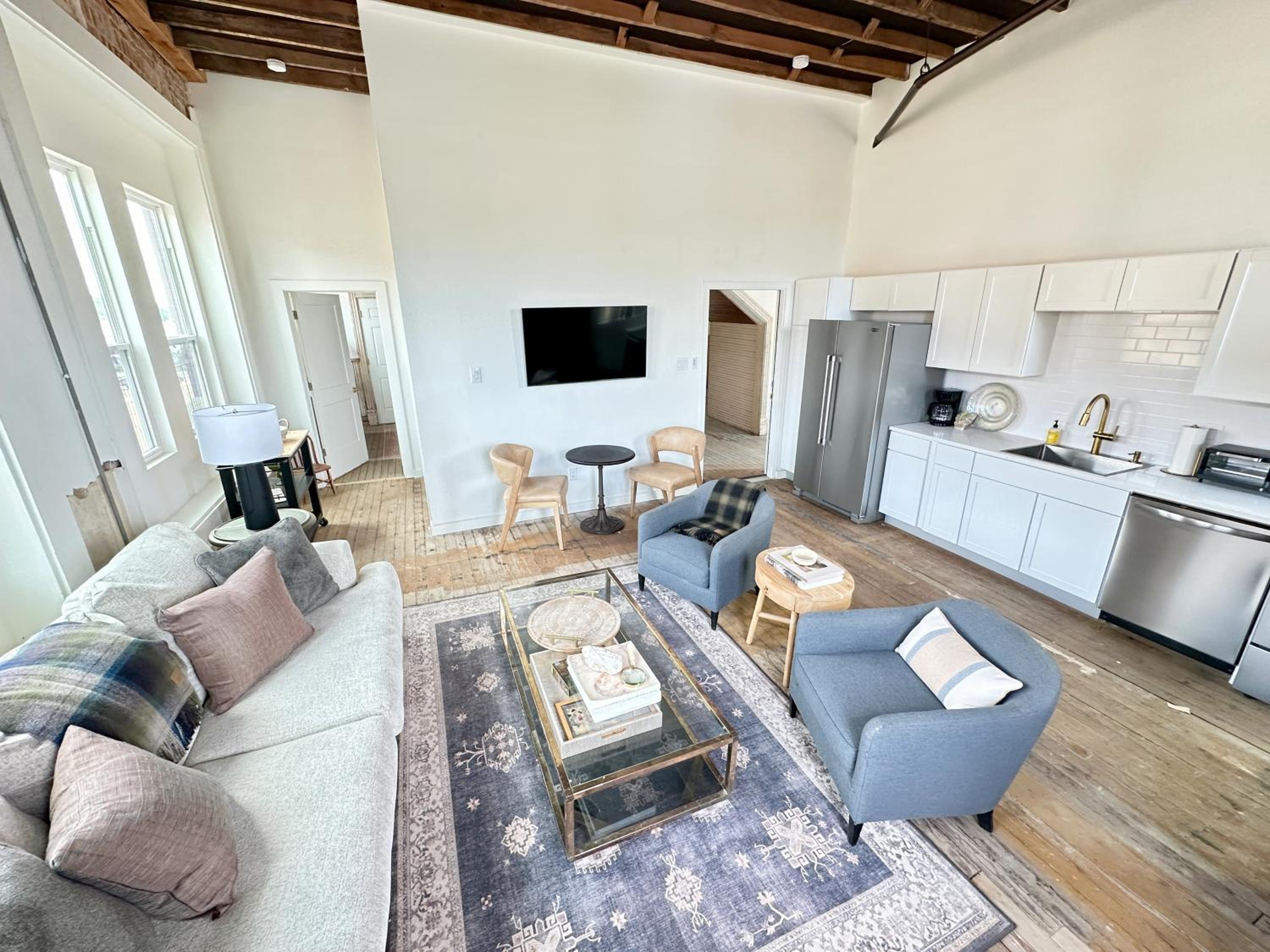 Suite with City View photo 1