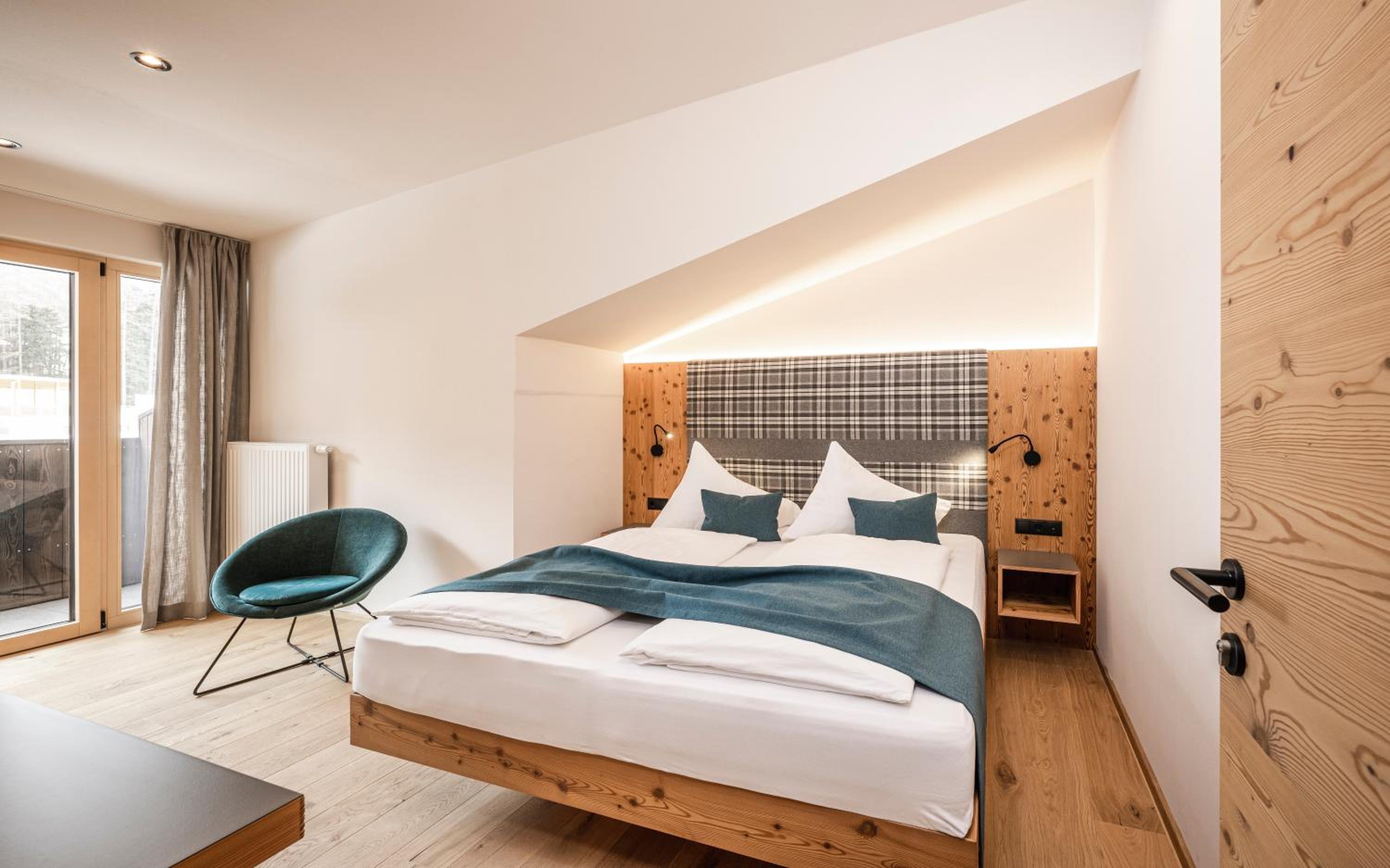 Junior Suite with Balcony photo 1