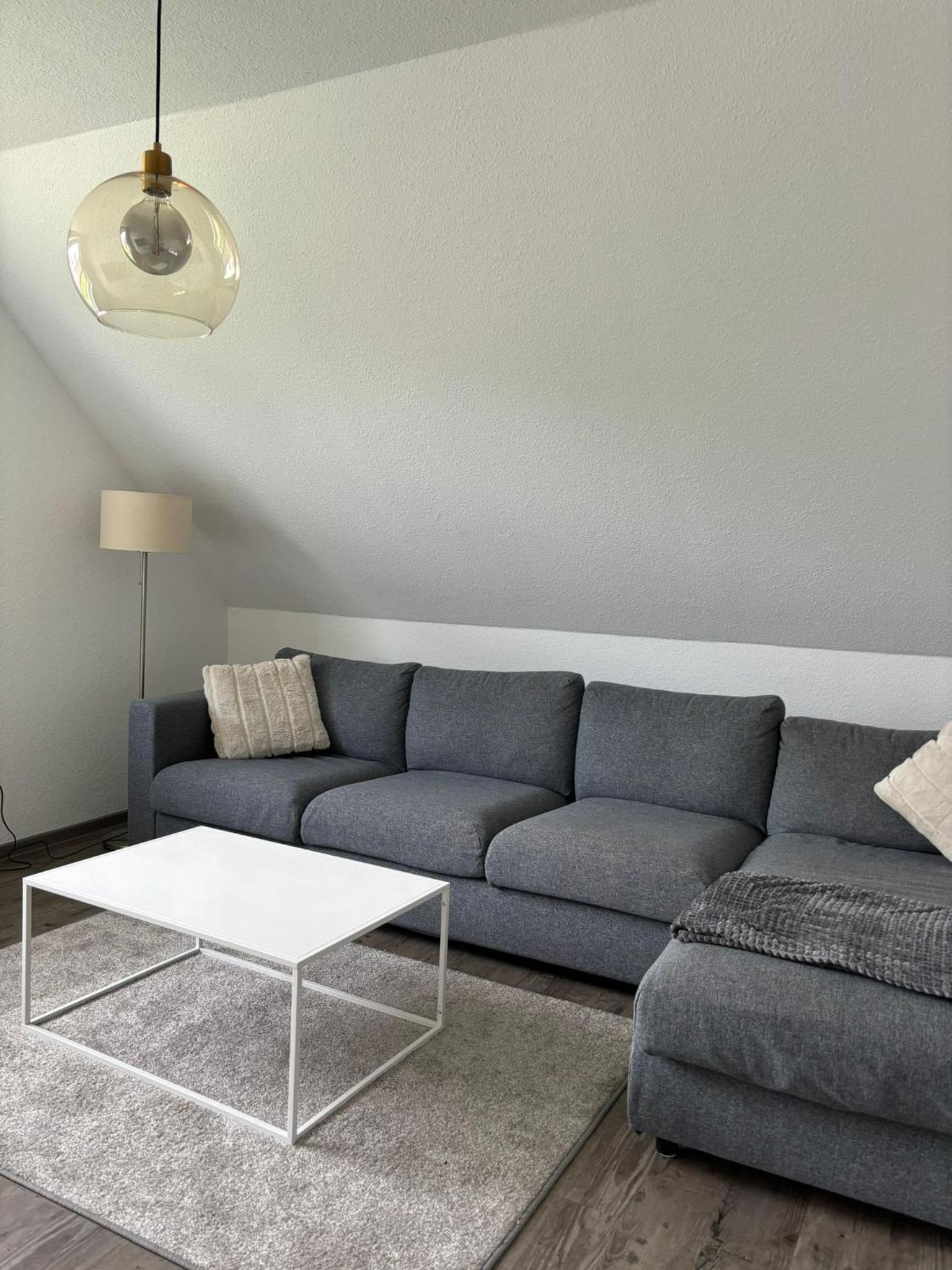 One-Bedroom Apartment photo 3