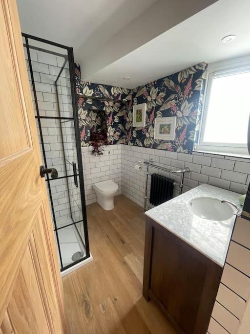 Two-Bedroom House photo 2