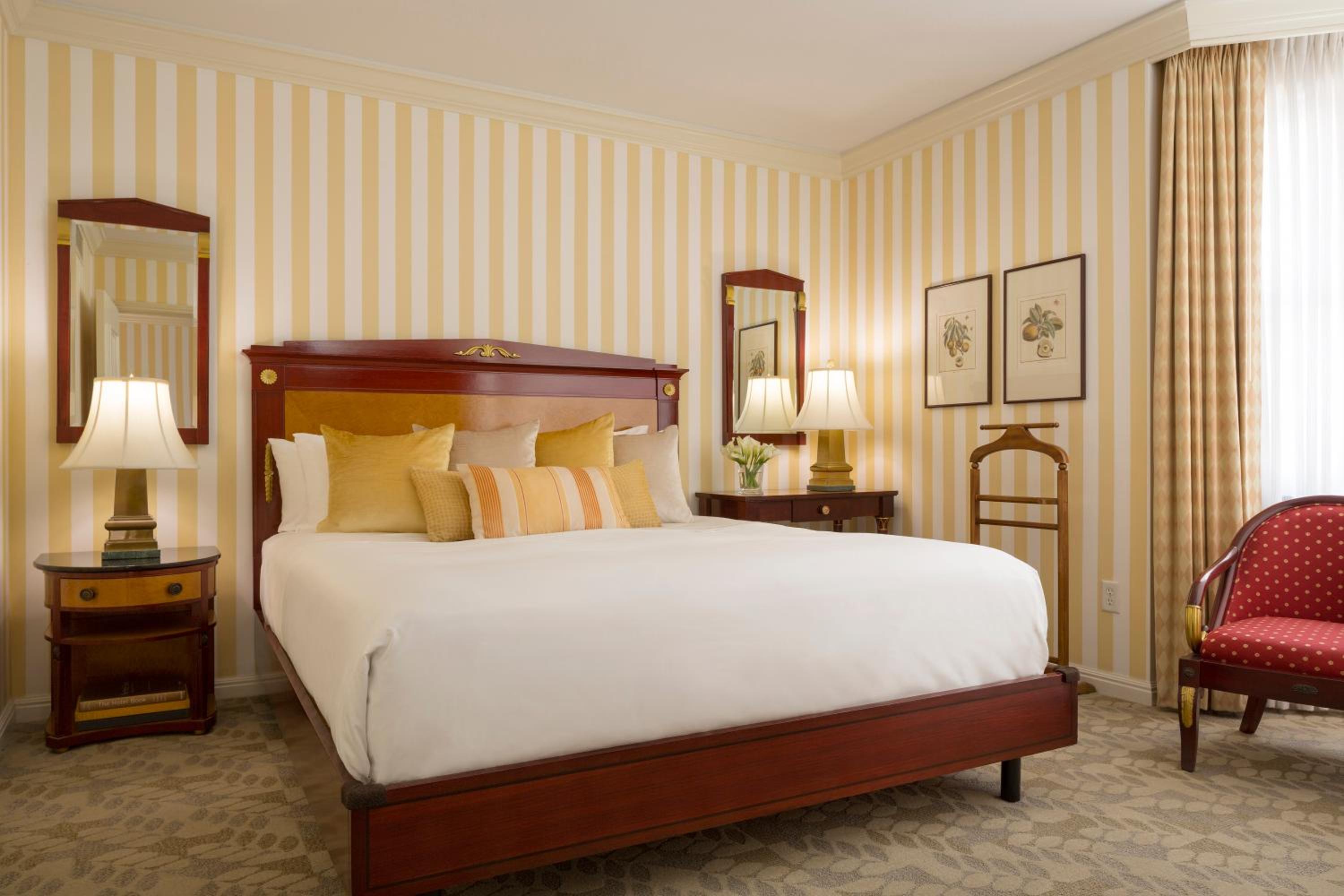 King Suite - Photo 1