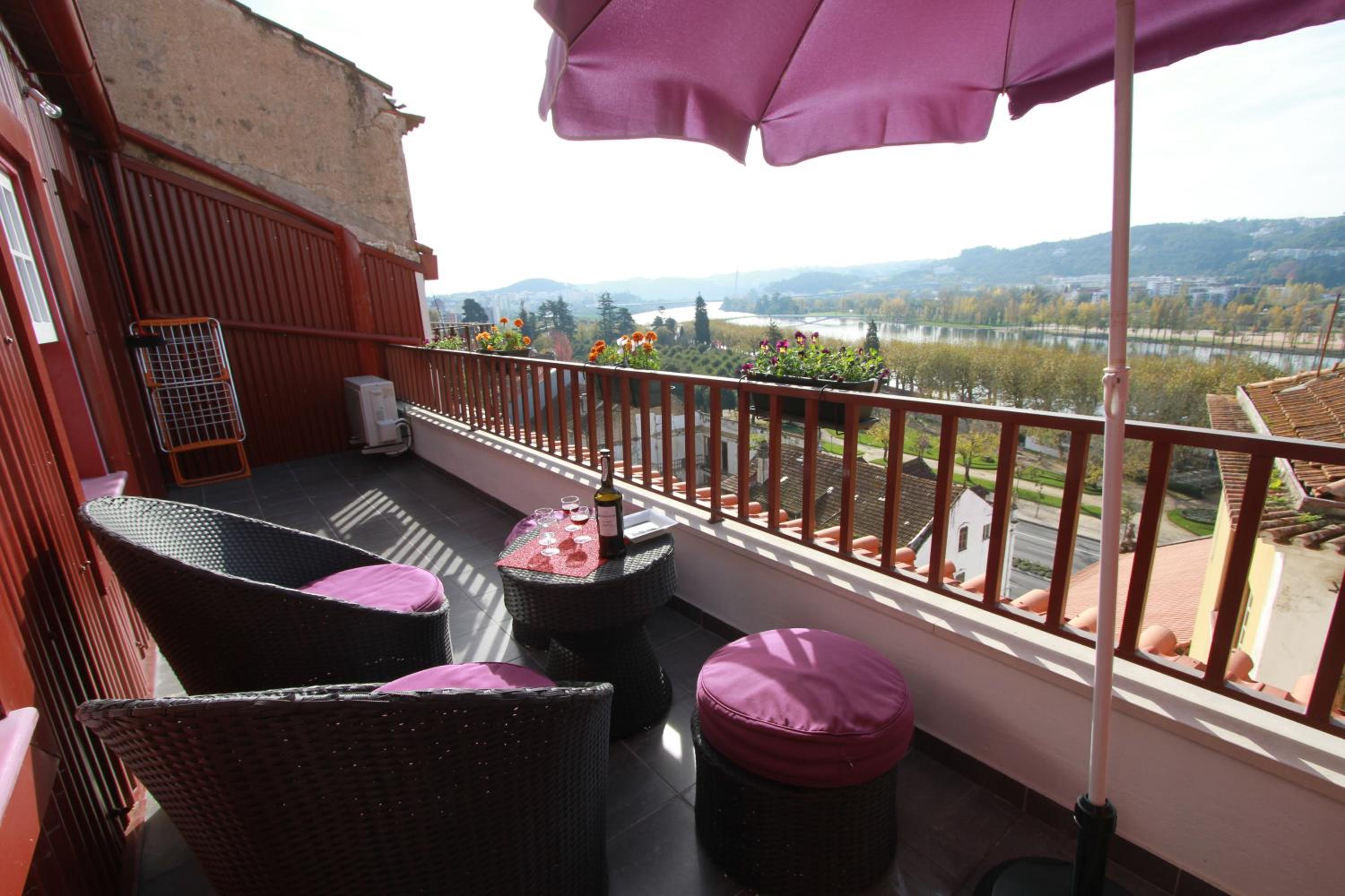Apartment with Balcony - Photo 26