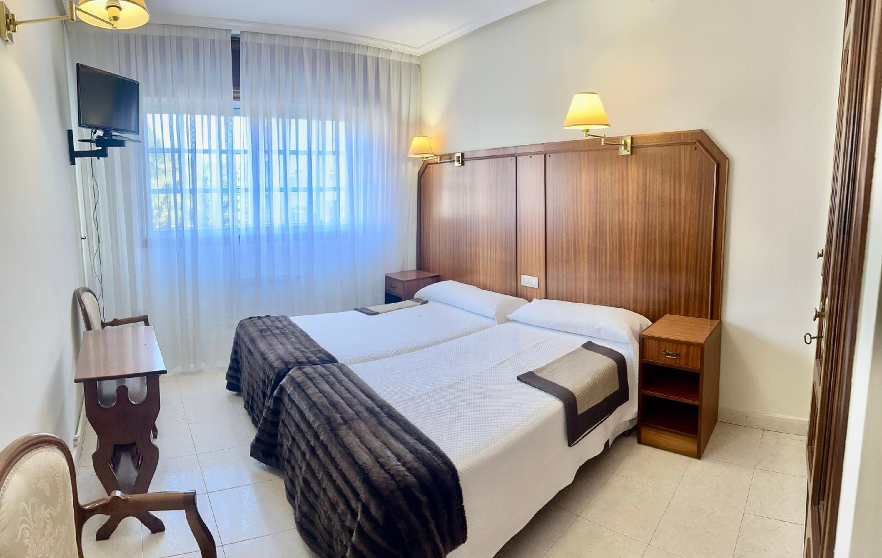 Habitación Doble o con Dos Camas