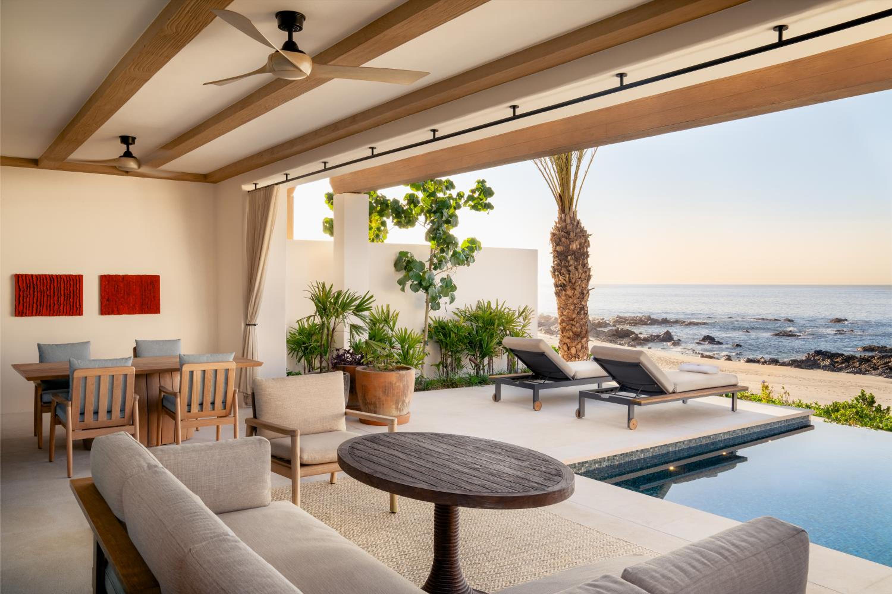 Oceanfront Casita King With Plunge Pool