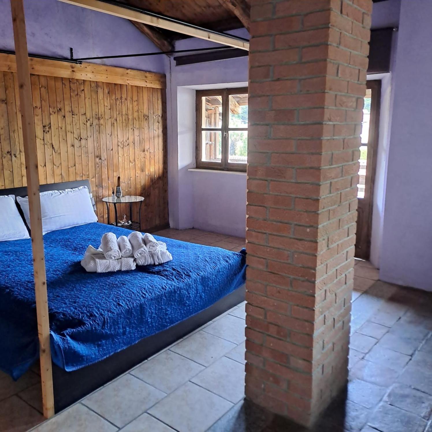One-Bedroom House photo 3