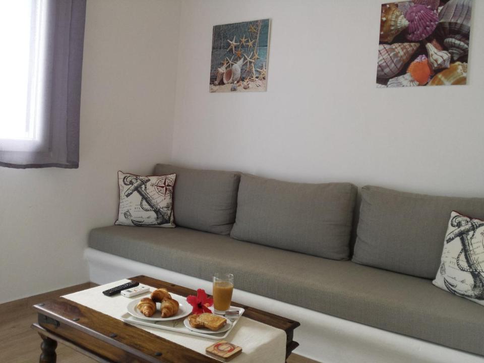 Apartment with Garden View photo 3