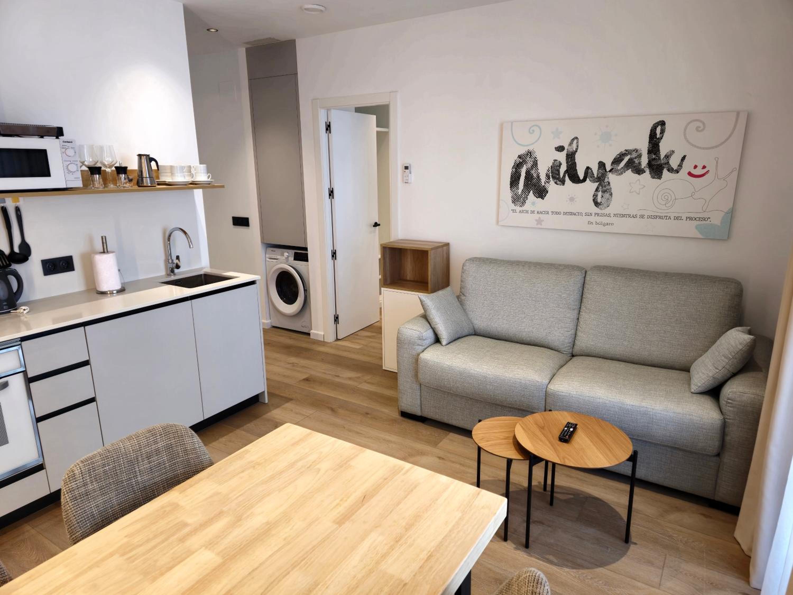Apartamento con vista a la piscina