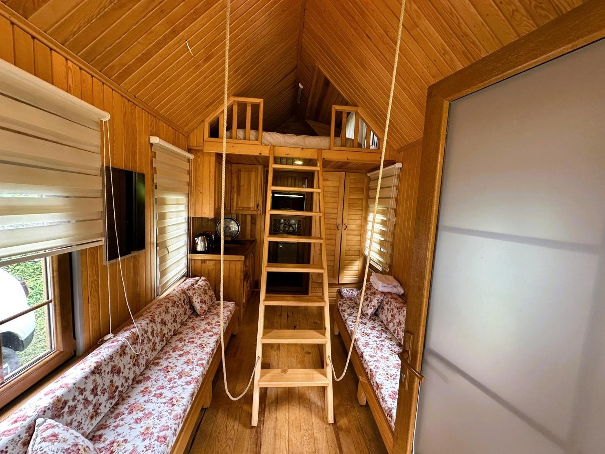 Deluxe Bungalow with Sea View - Photo 10