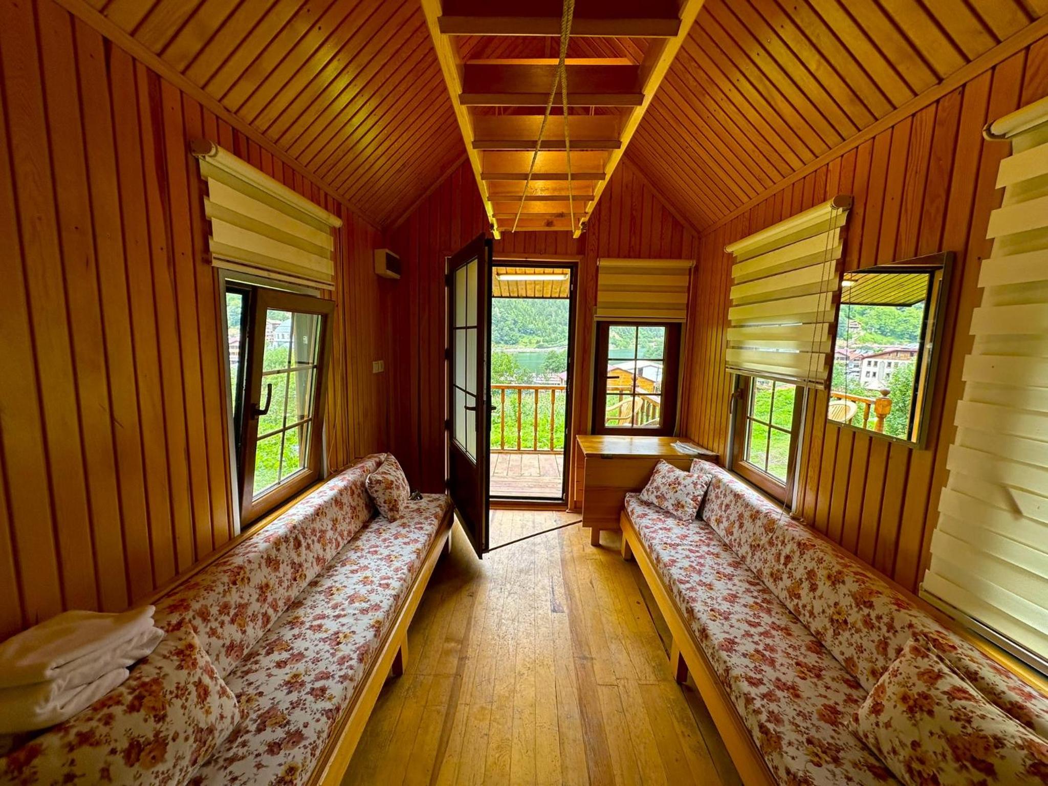 Deluxe Bungalow with Sea View - Photo 7