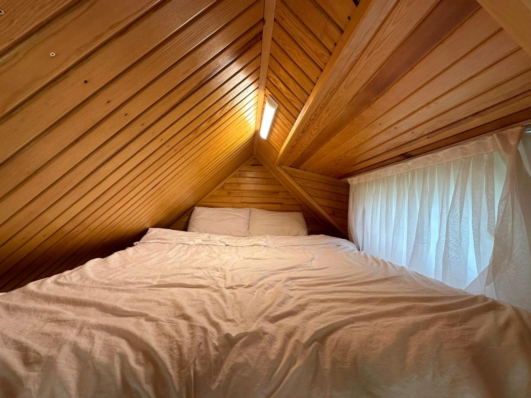 Deluxe Bungalow with Sea View - Photo 15