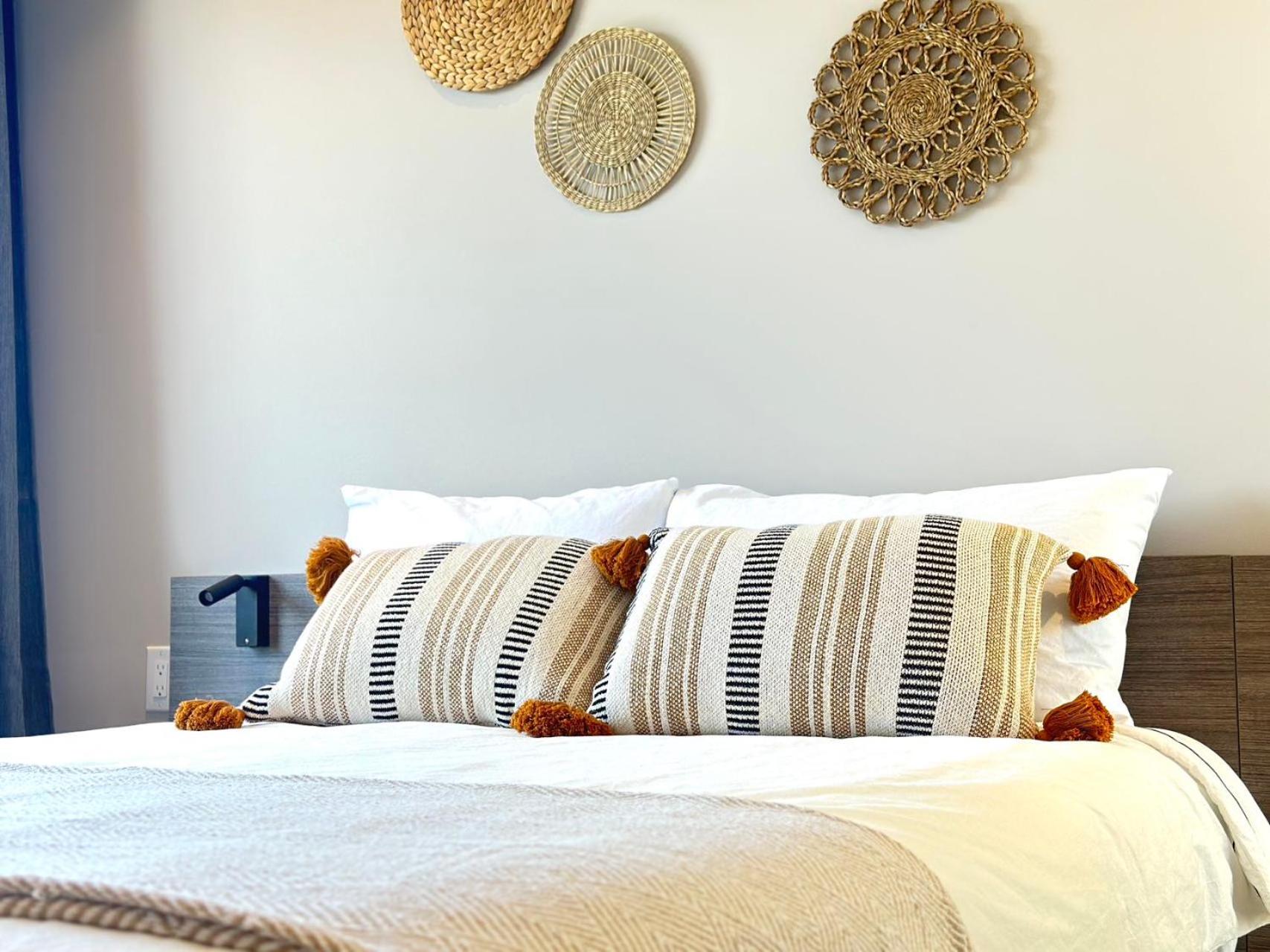 Standard Queen Room With Two Queen Beds photo 1