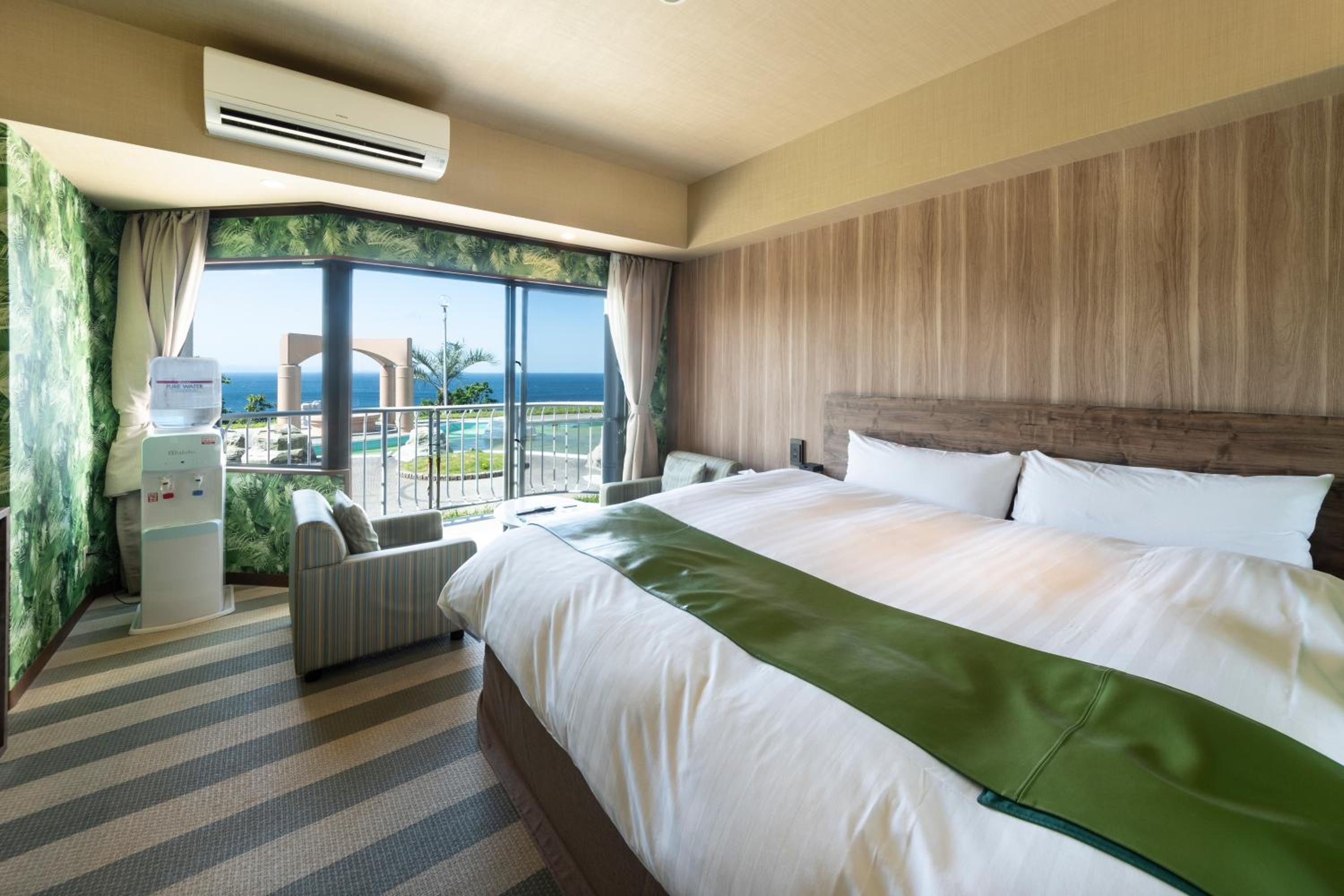Double Room Check-in 19:00