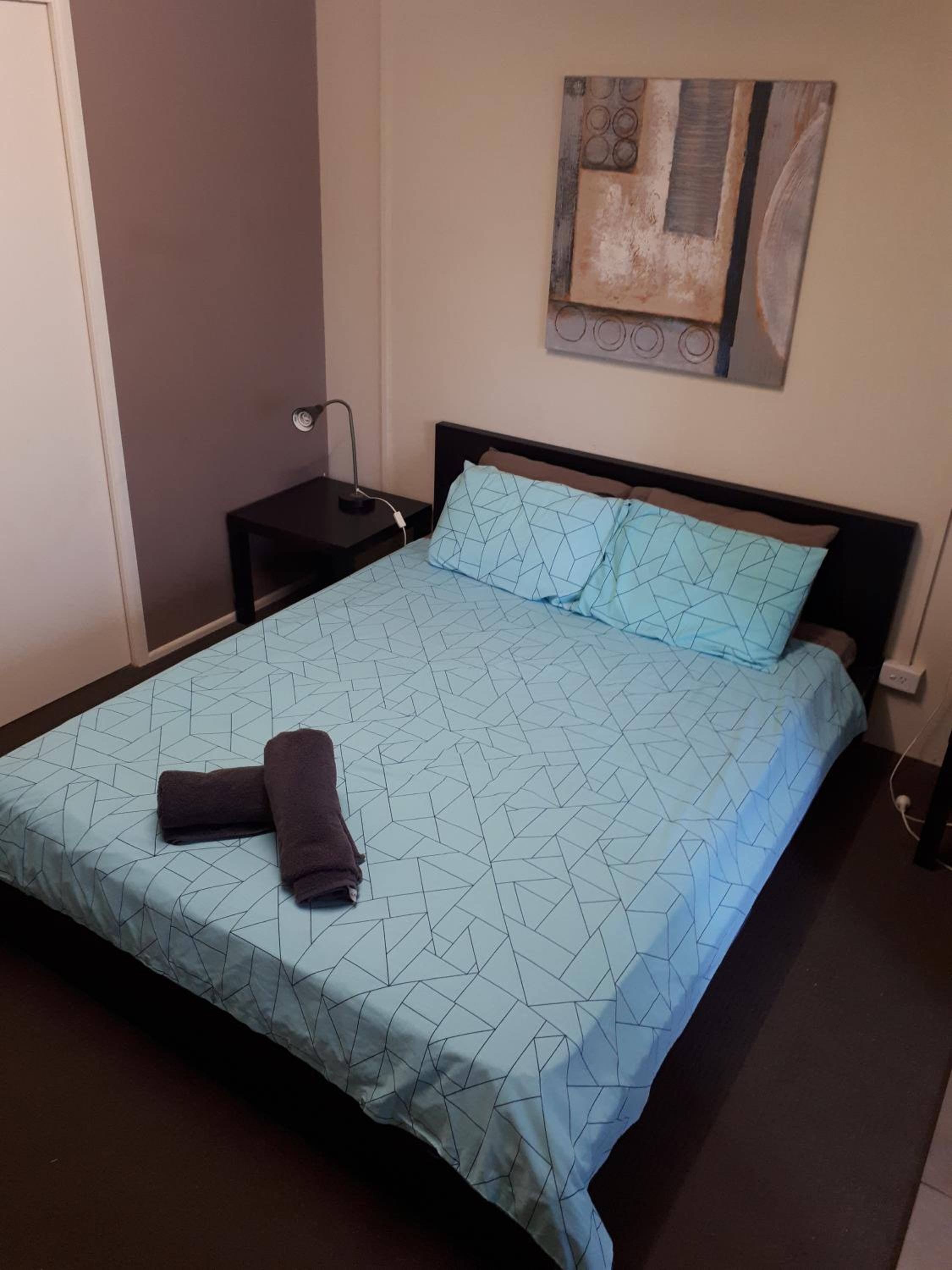Standard Double Room with Shared Bathroom - Photo 1