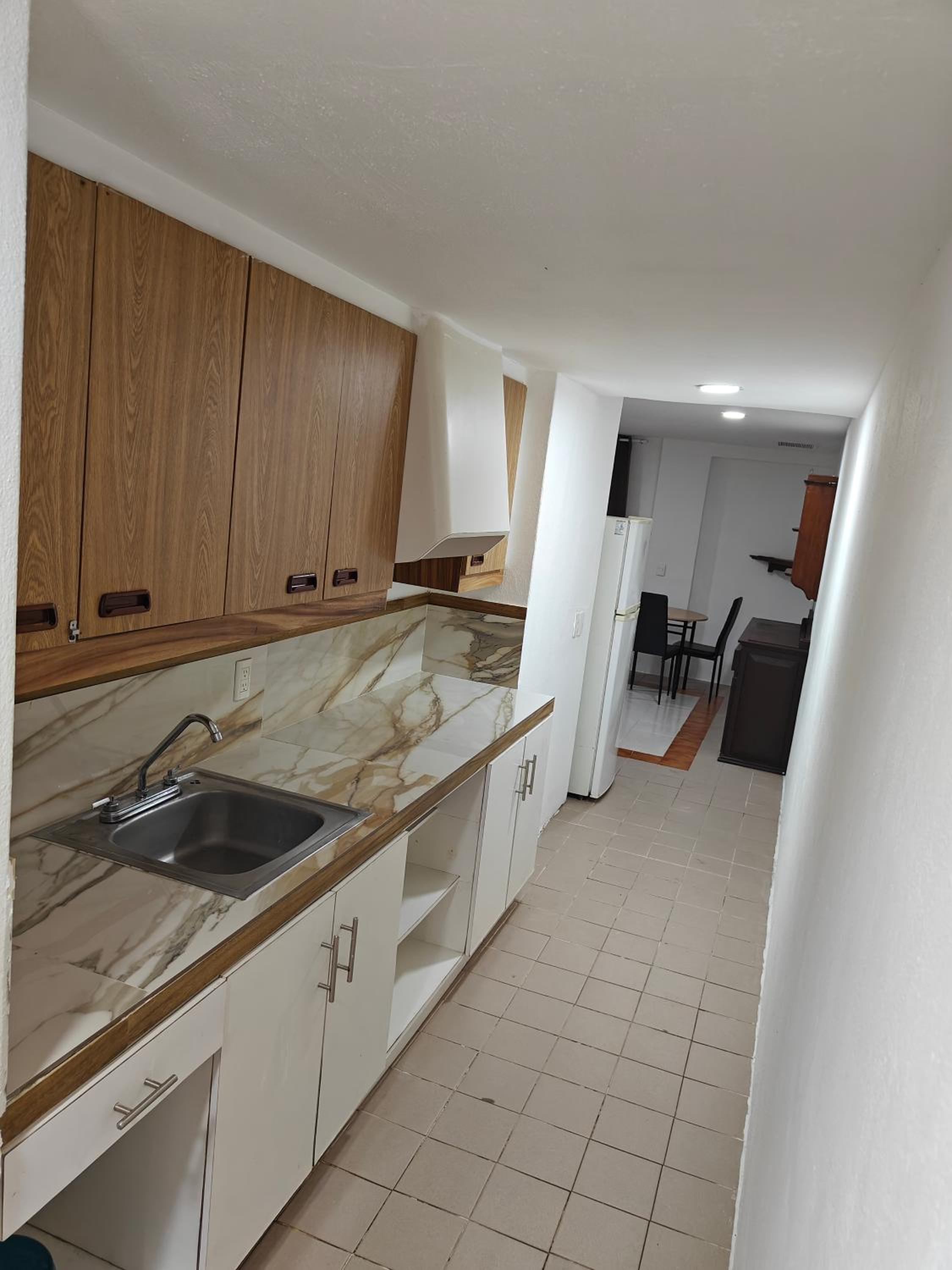 Classic One-Bedroom Apartment with King Bed photo 1