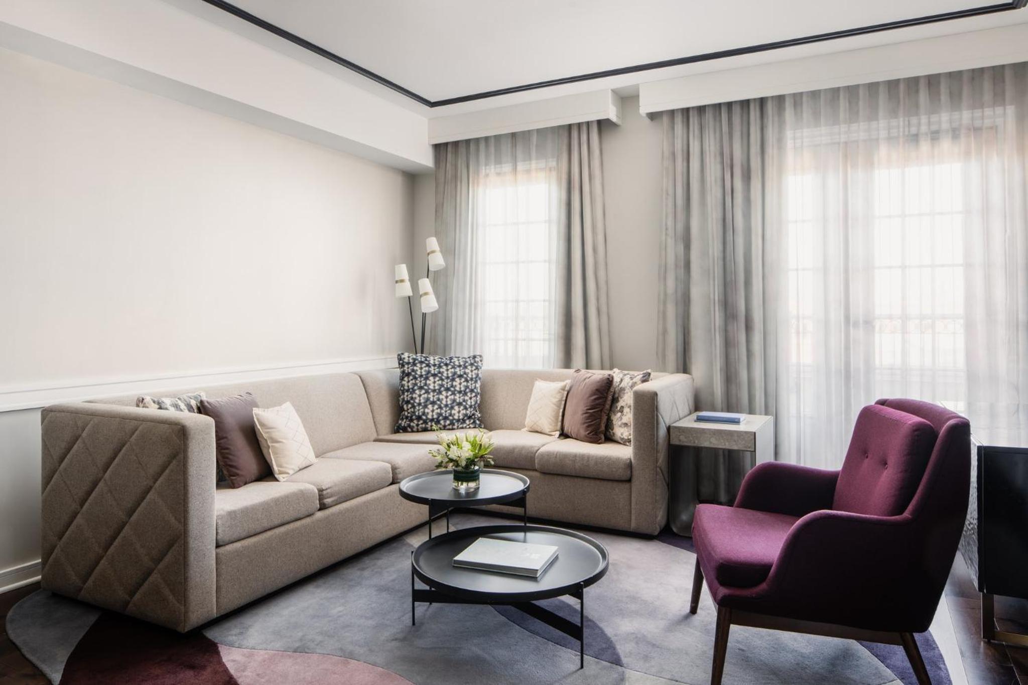 Diplomat Suite with Terrace photo 3