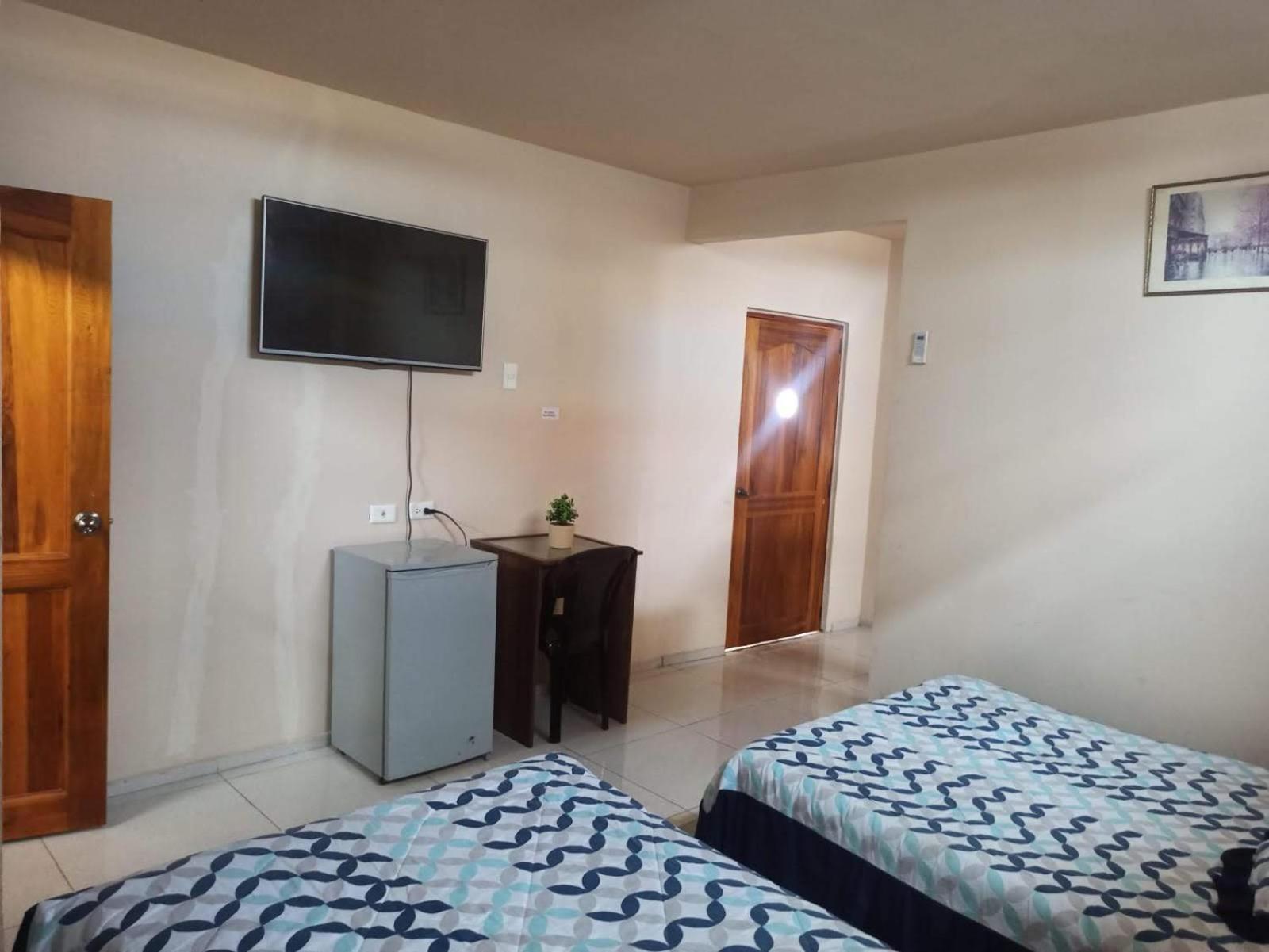 Triple Room With Private Bathroom photo 3