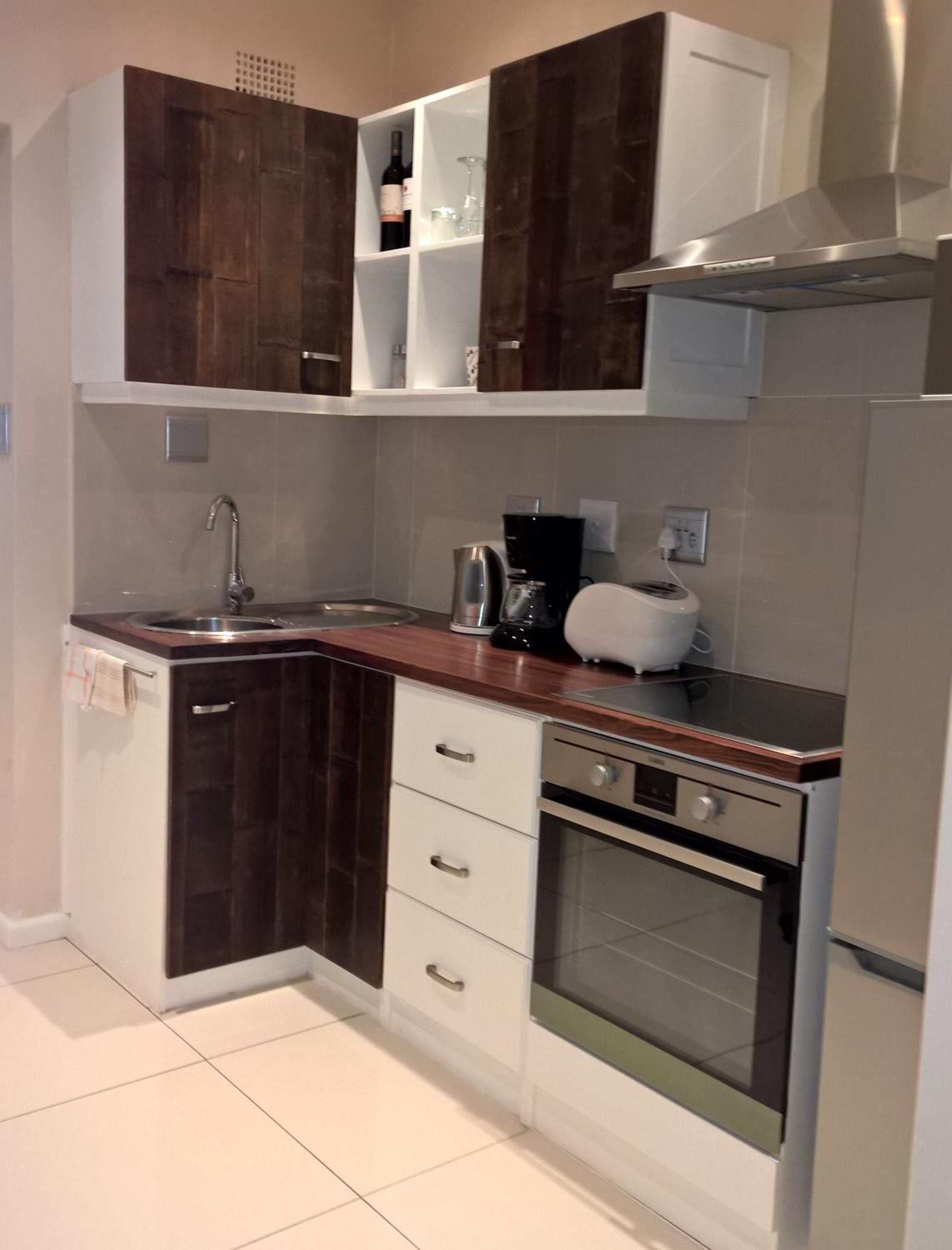Suite with Kitchen - Photo 5