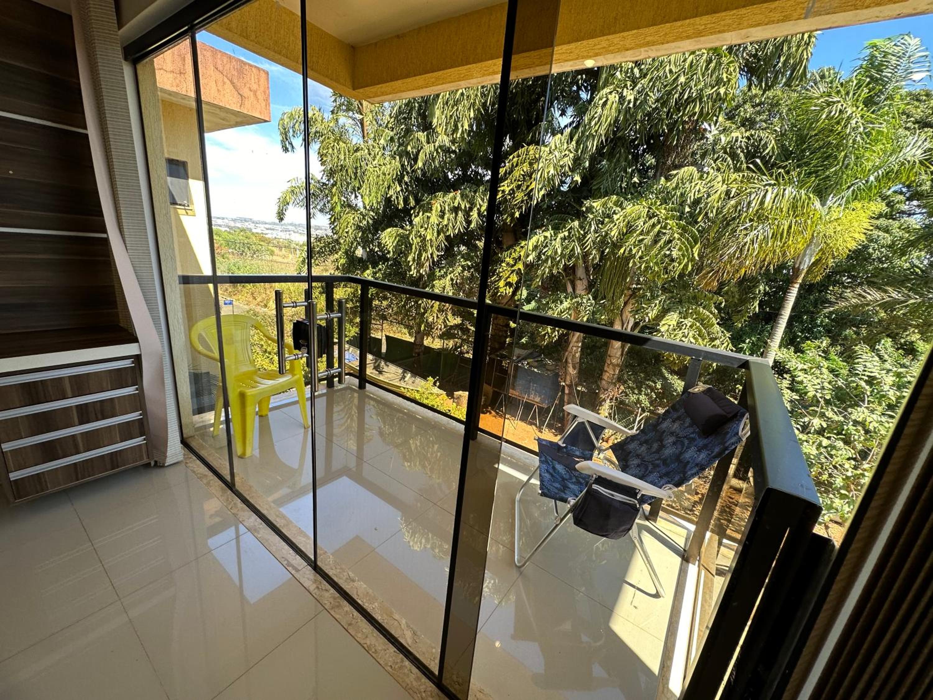 Deluxe Suite photo 2