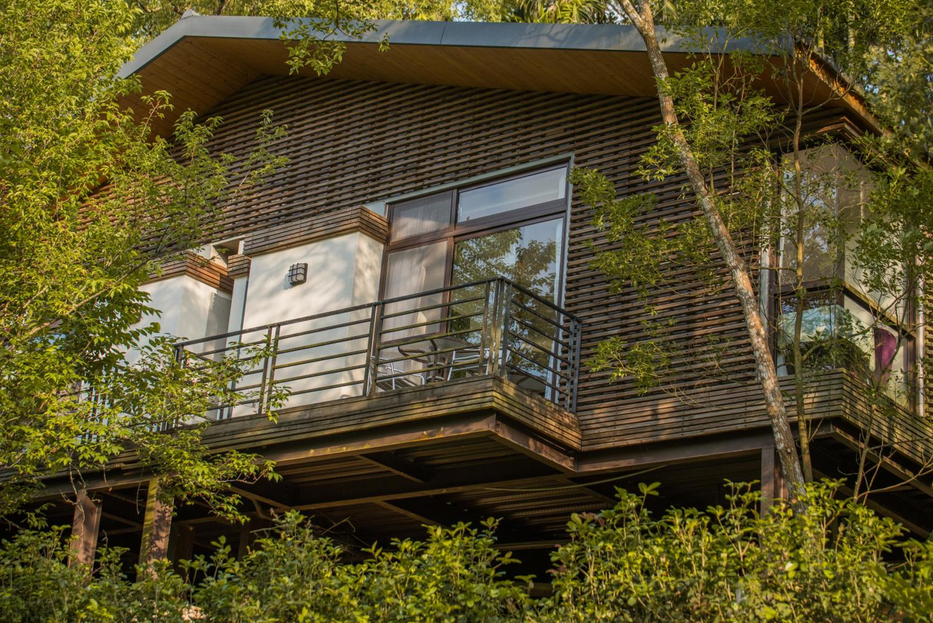Quadruple Room with Mountain View photo 3