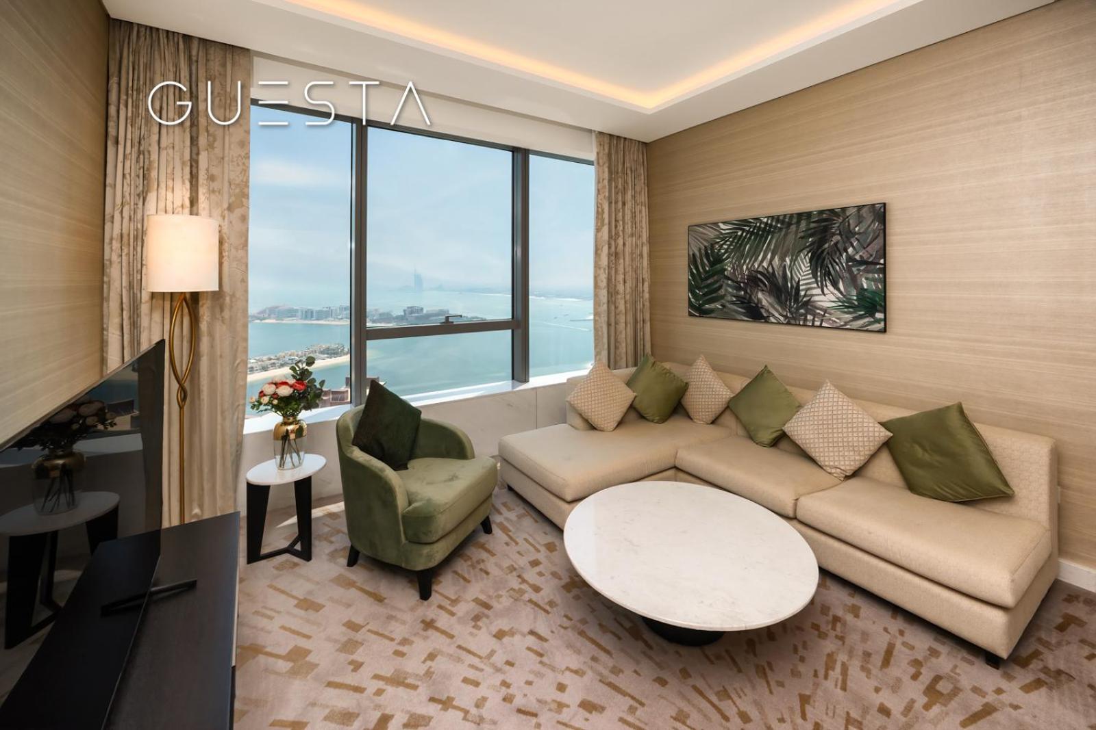 One-Bedroom Apartment with Sea View photo 2