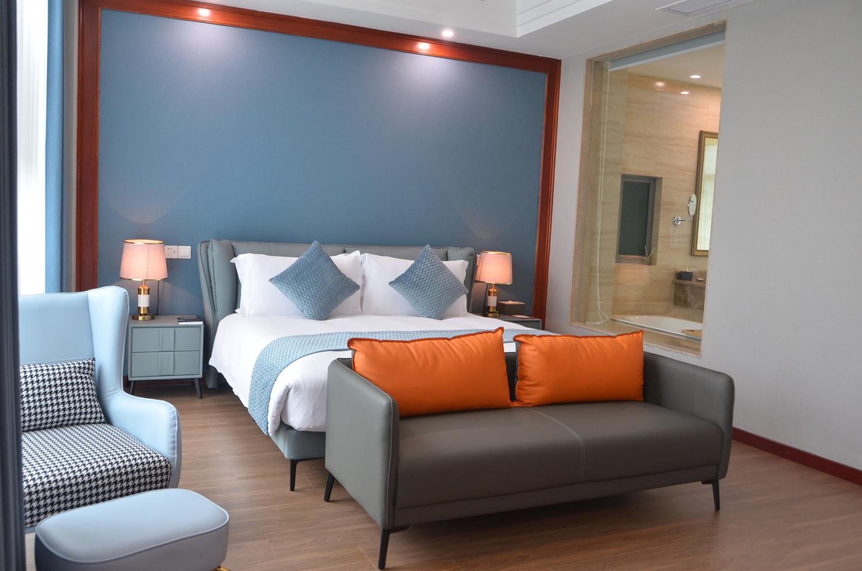 Double Room with Spa Bath