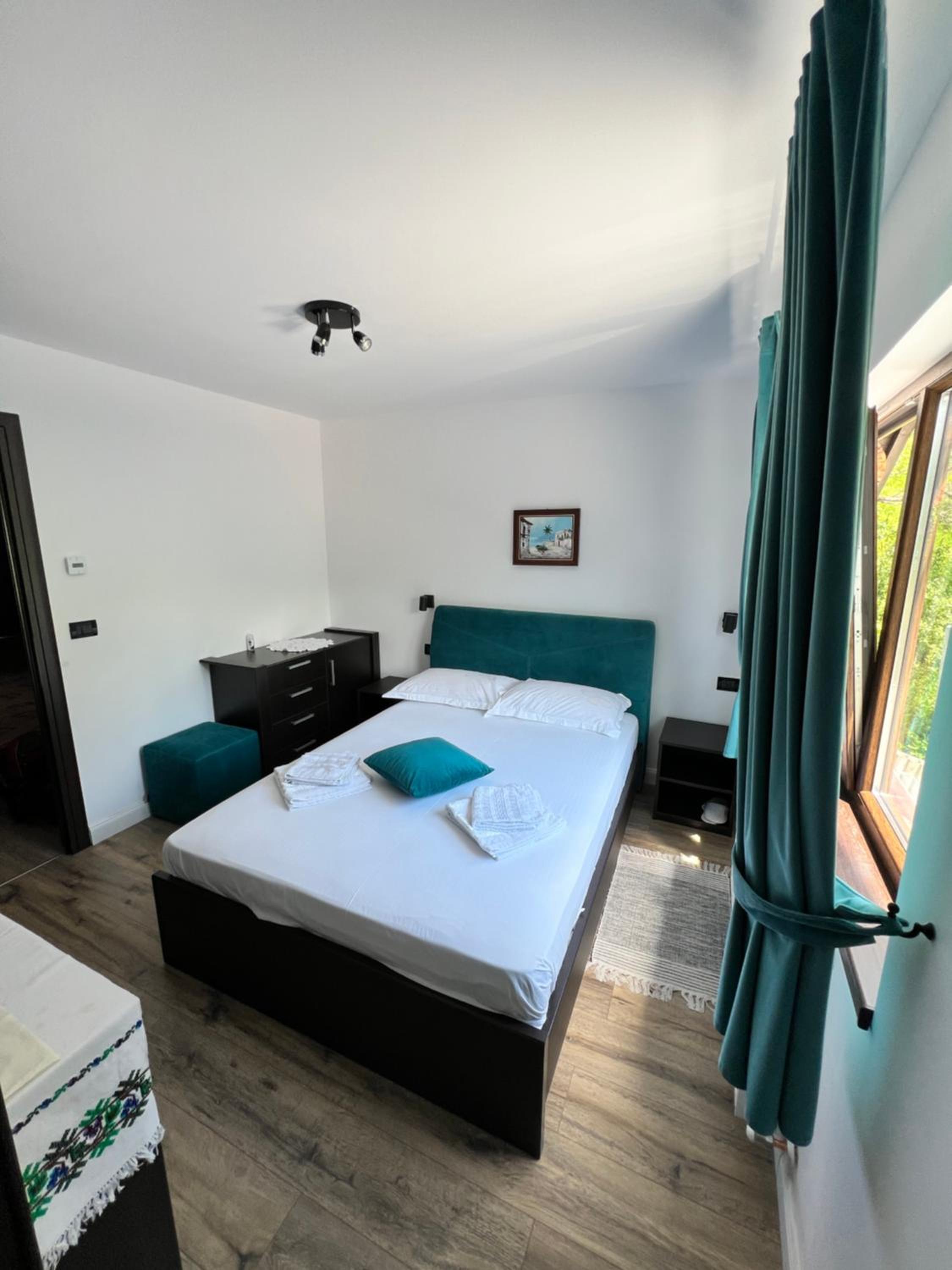 Budget Double Room photo 2