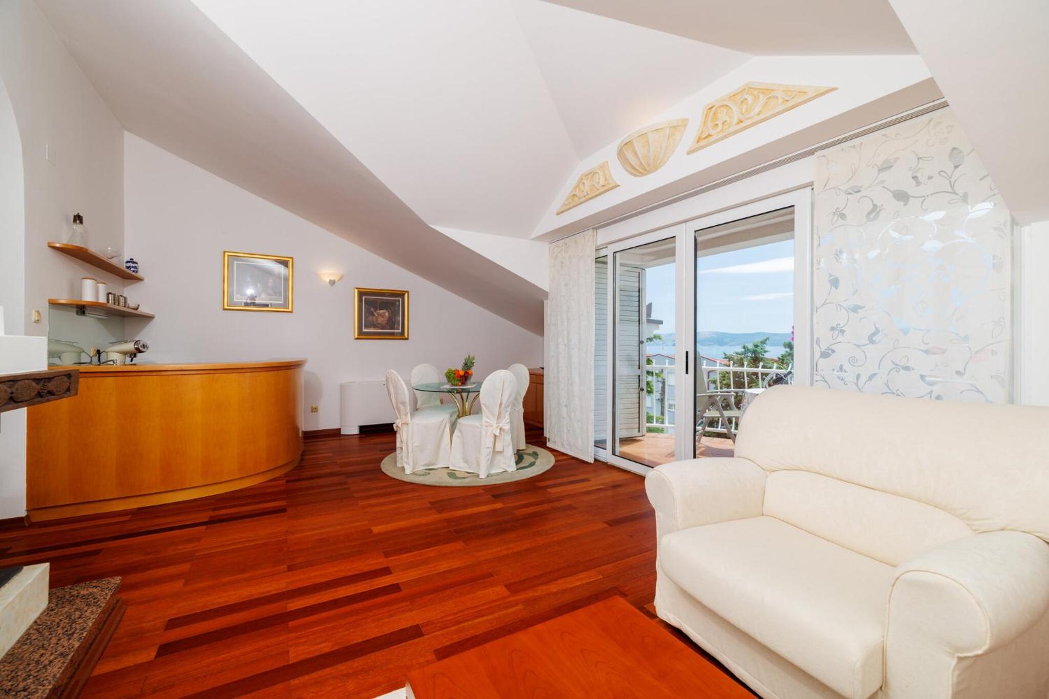 One-Bedroom Apartment With Sea View And Balcony