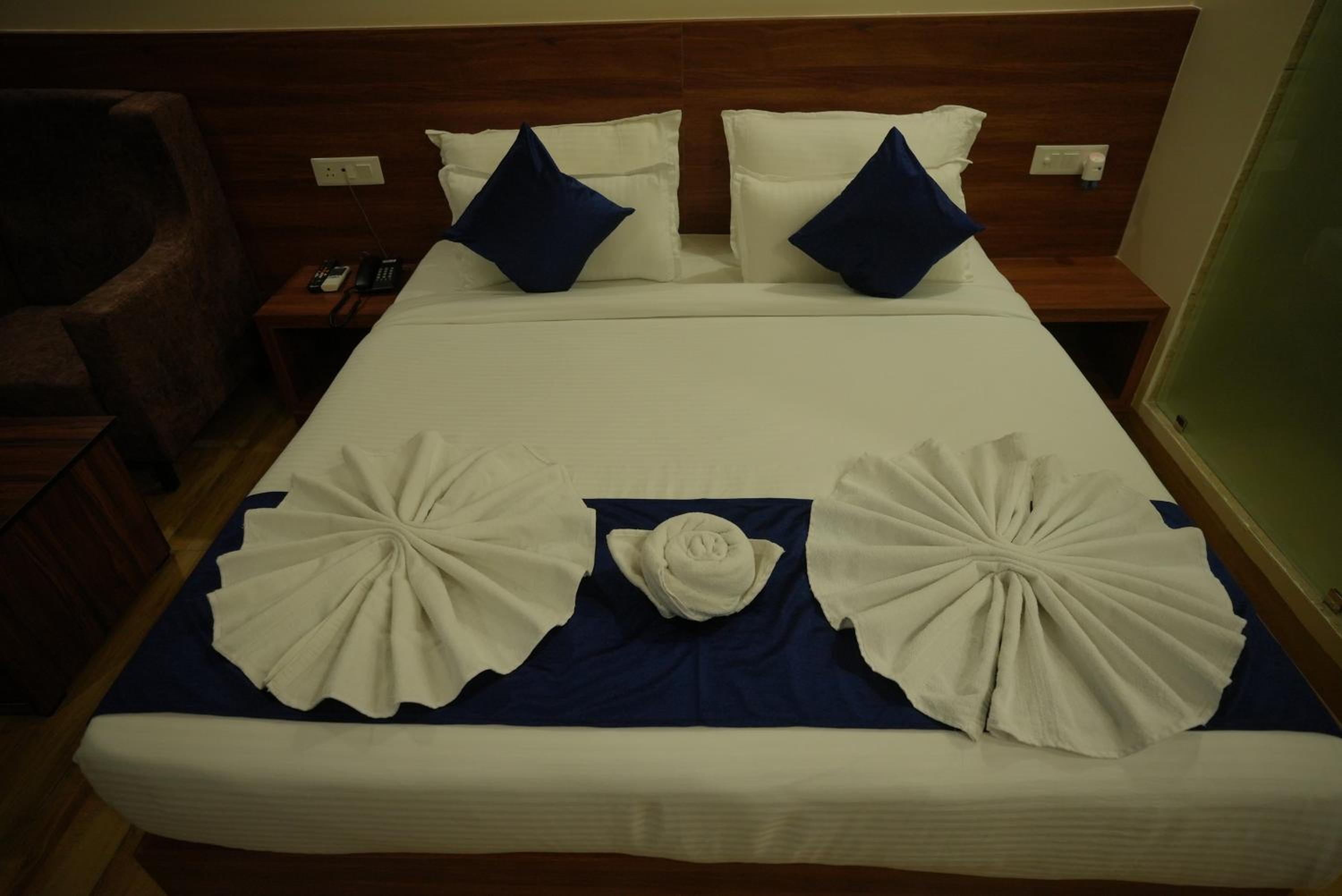 Standard Suite - Photo 9