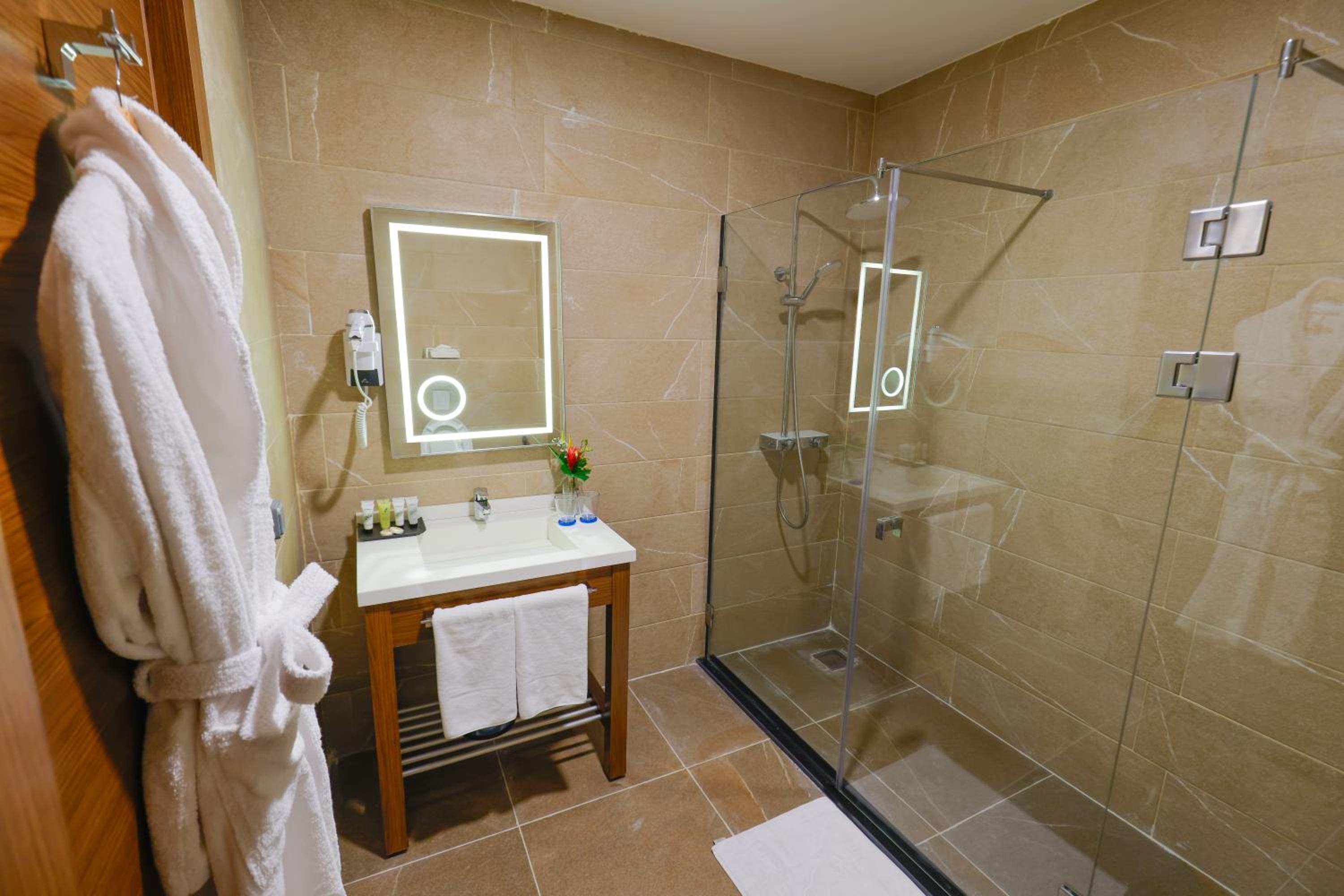 Standard King Room