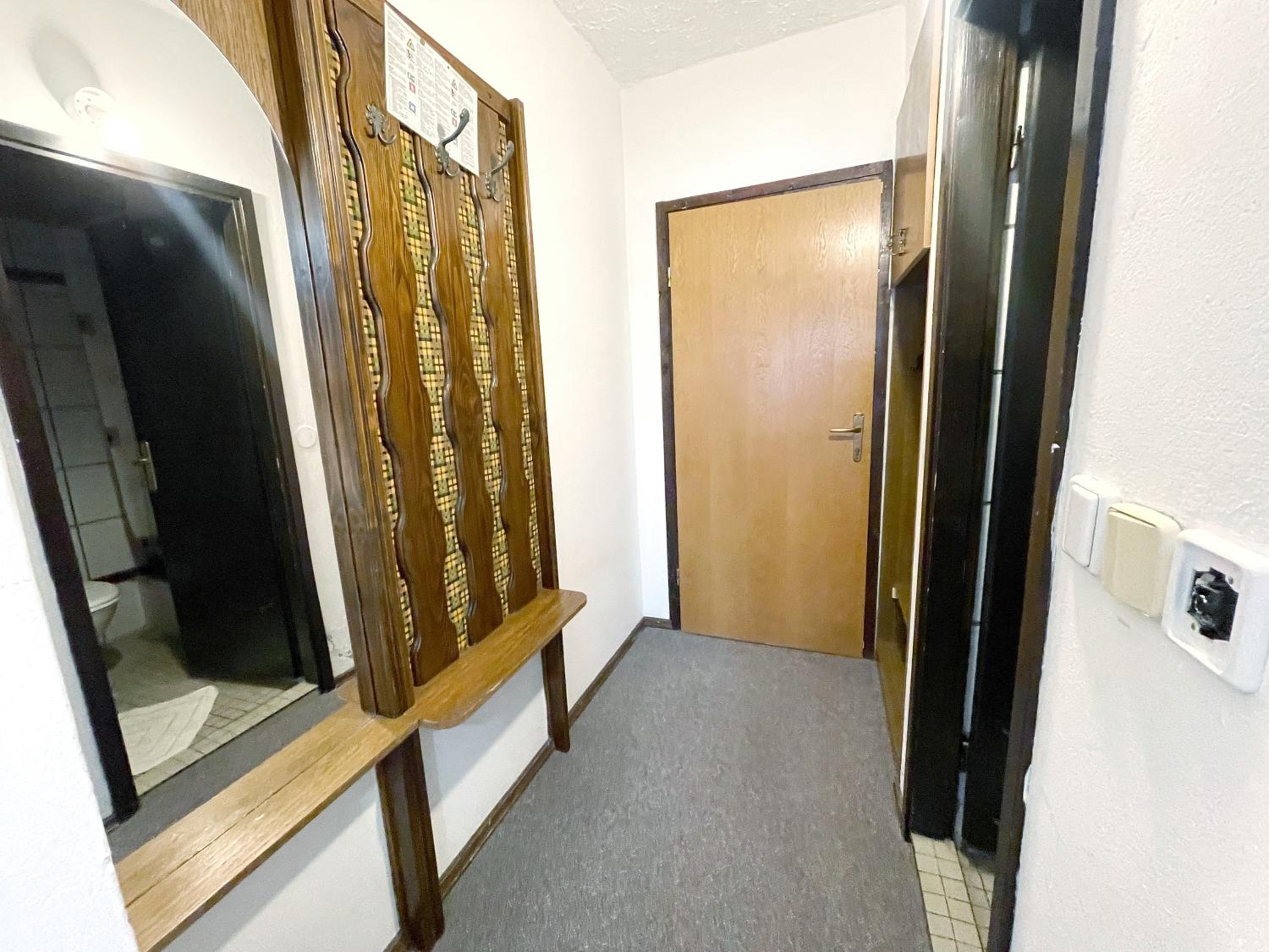 Twin Room - Photo 8