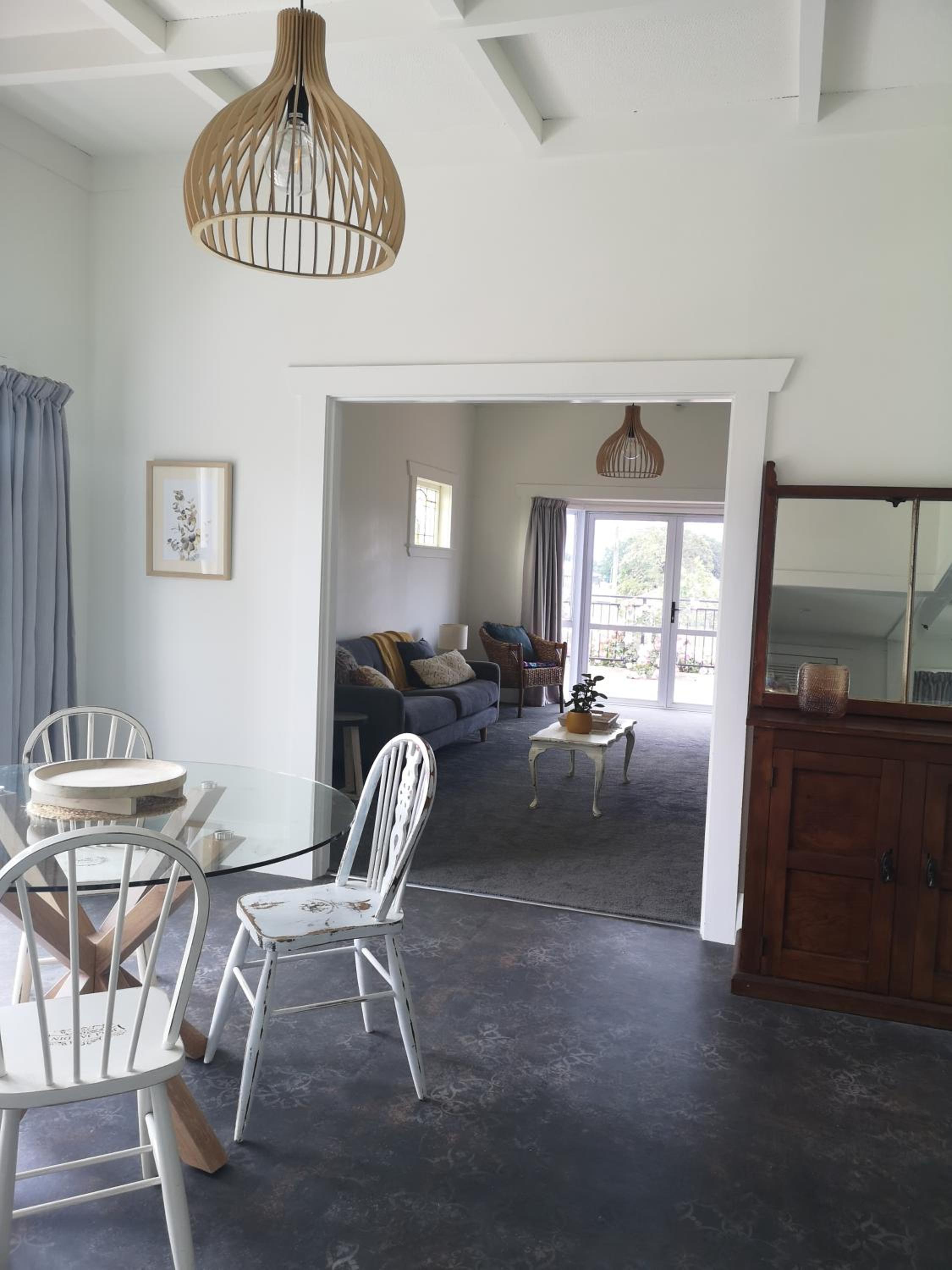 Three-Bedroom House photo 2