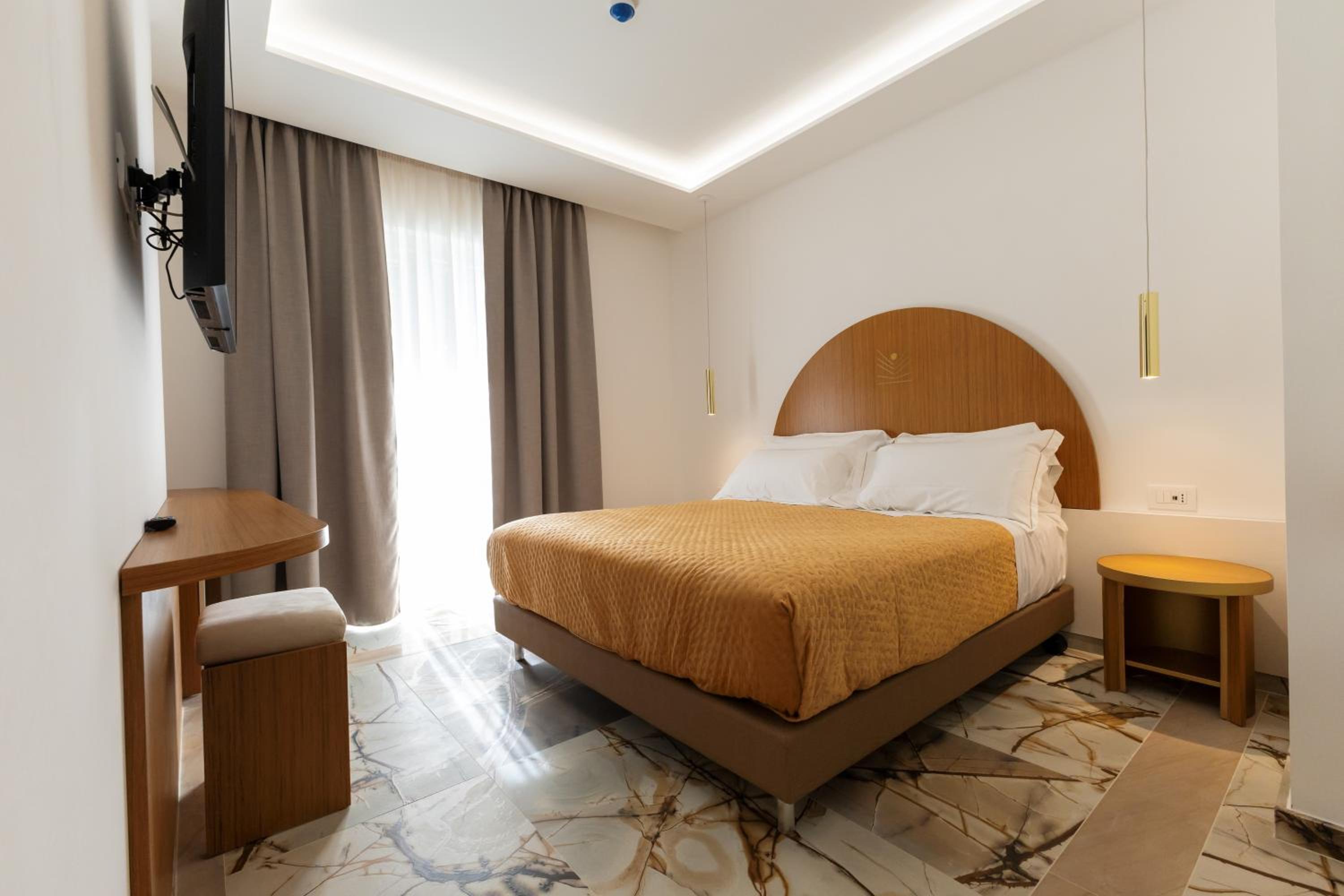 Deluxe Double Room with Sea View