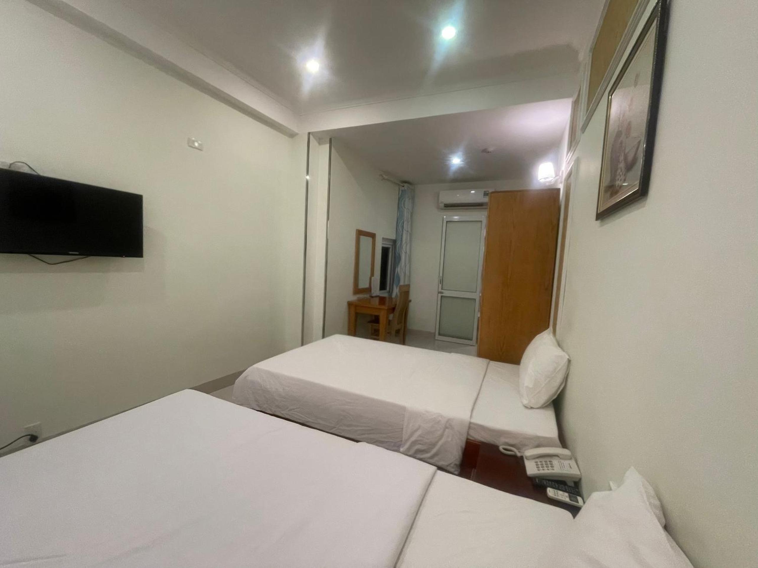 Superior Twin Room photo 2