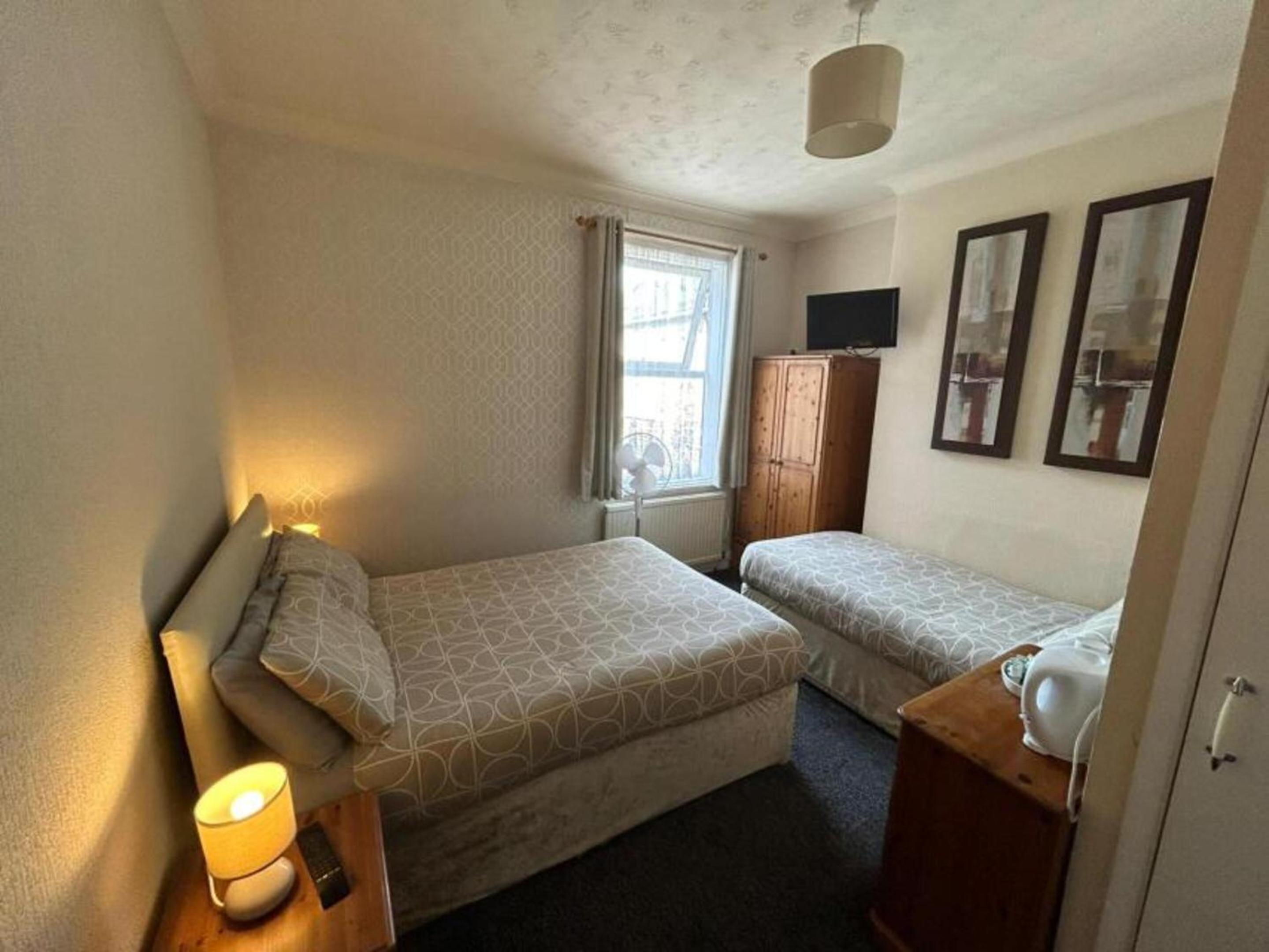 Standard Triple Room photo 1