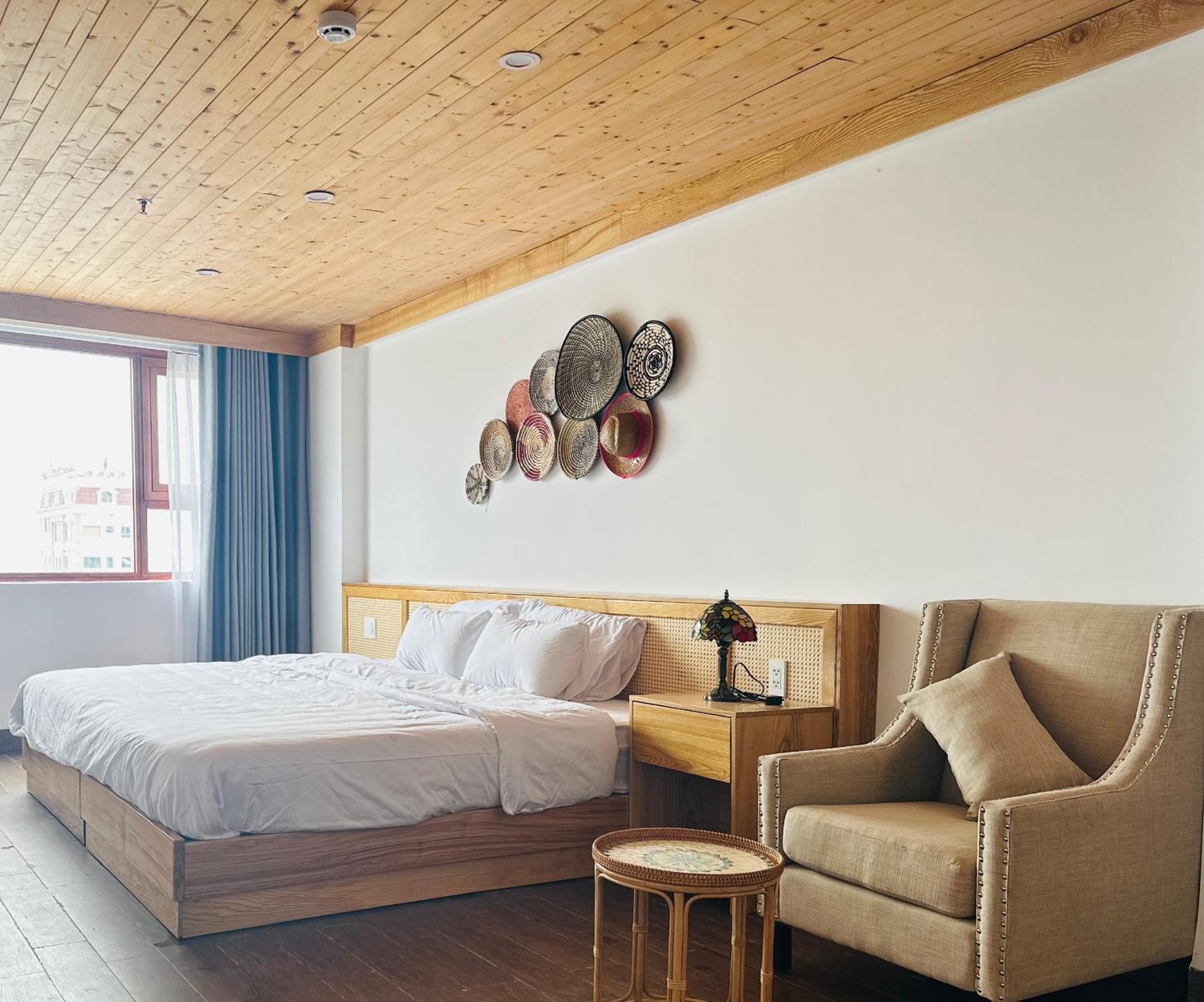 Studio Apartment with Sea View