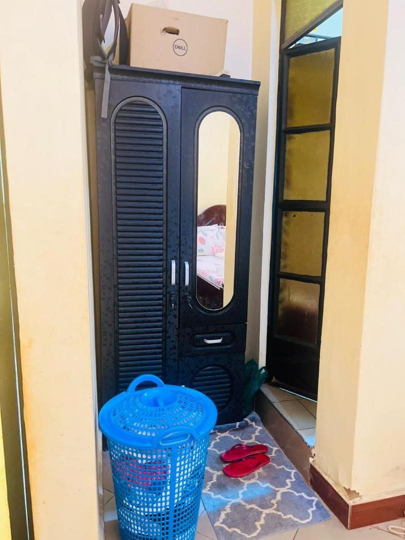 Single Room With Private Bathroom photo 3