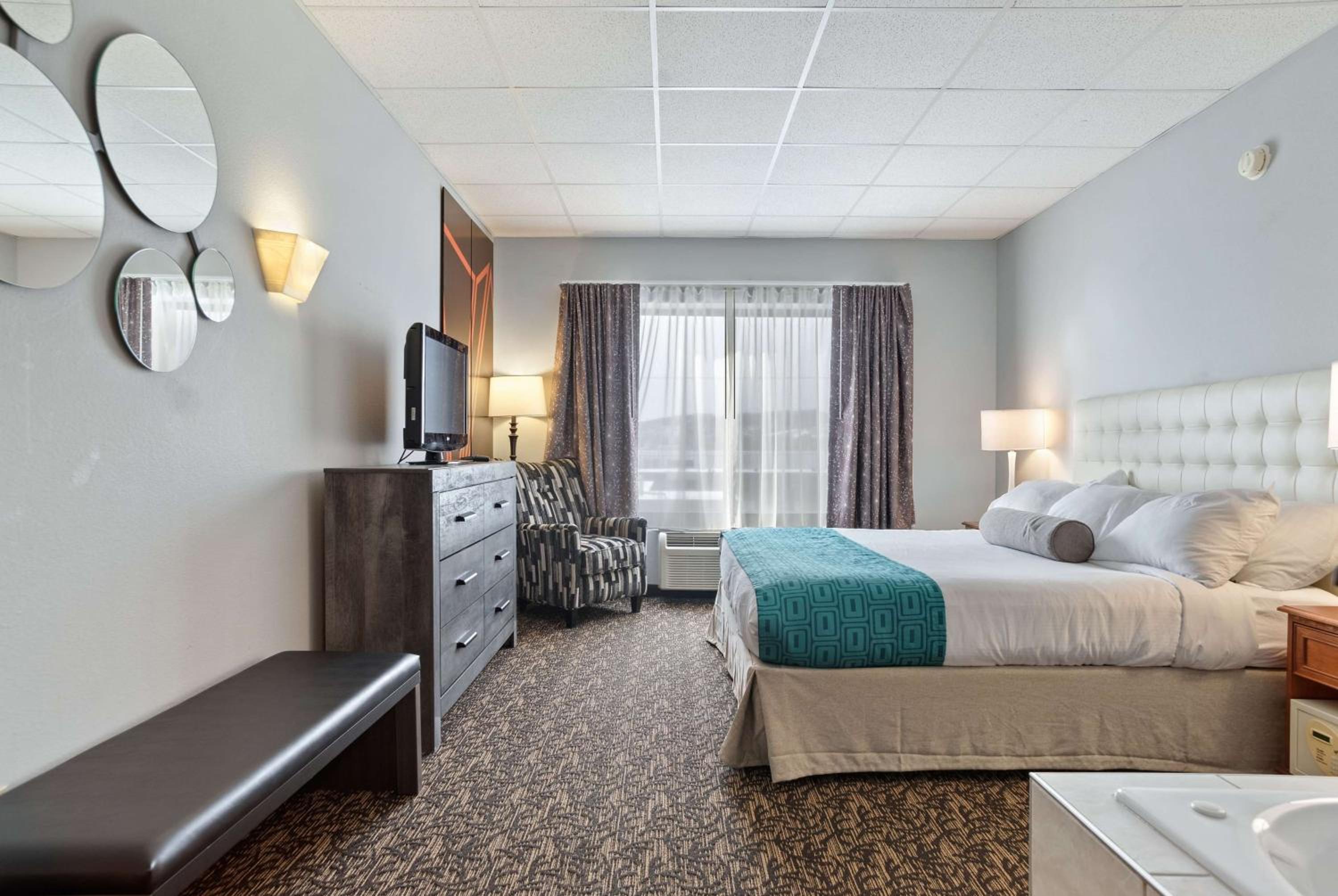 Deluxe King Studio Suite - Non-Smoking at Elevation Inn & Suites, Trademark Collection by Wyndham in Rapid City