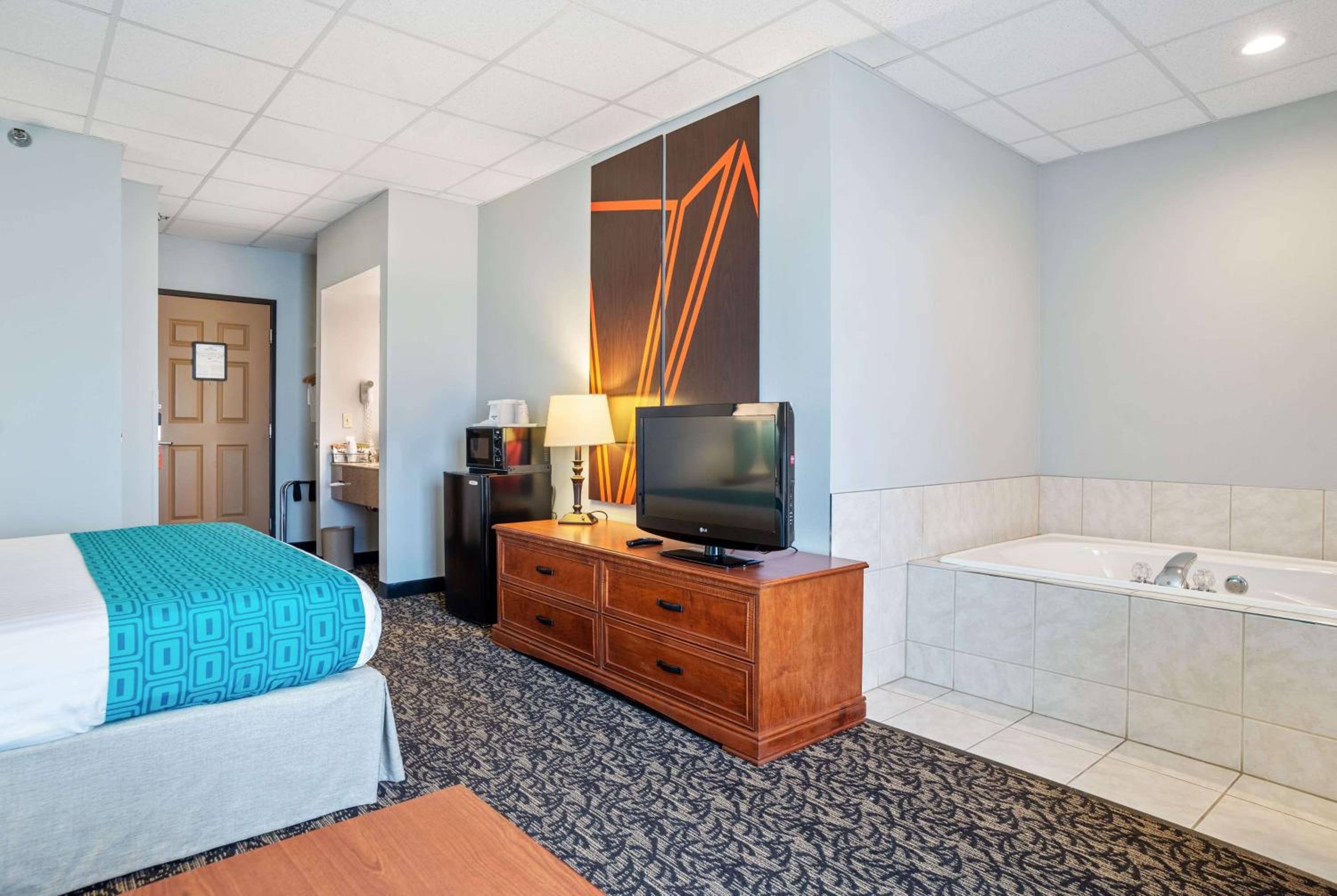 Superior King Room - Mobility Access/Non-Smoking
