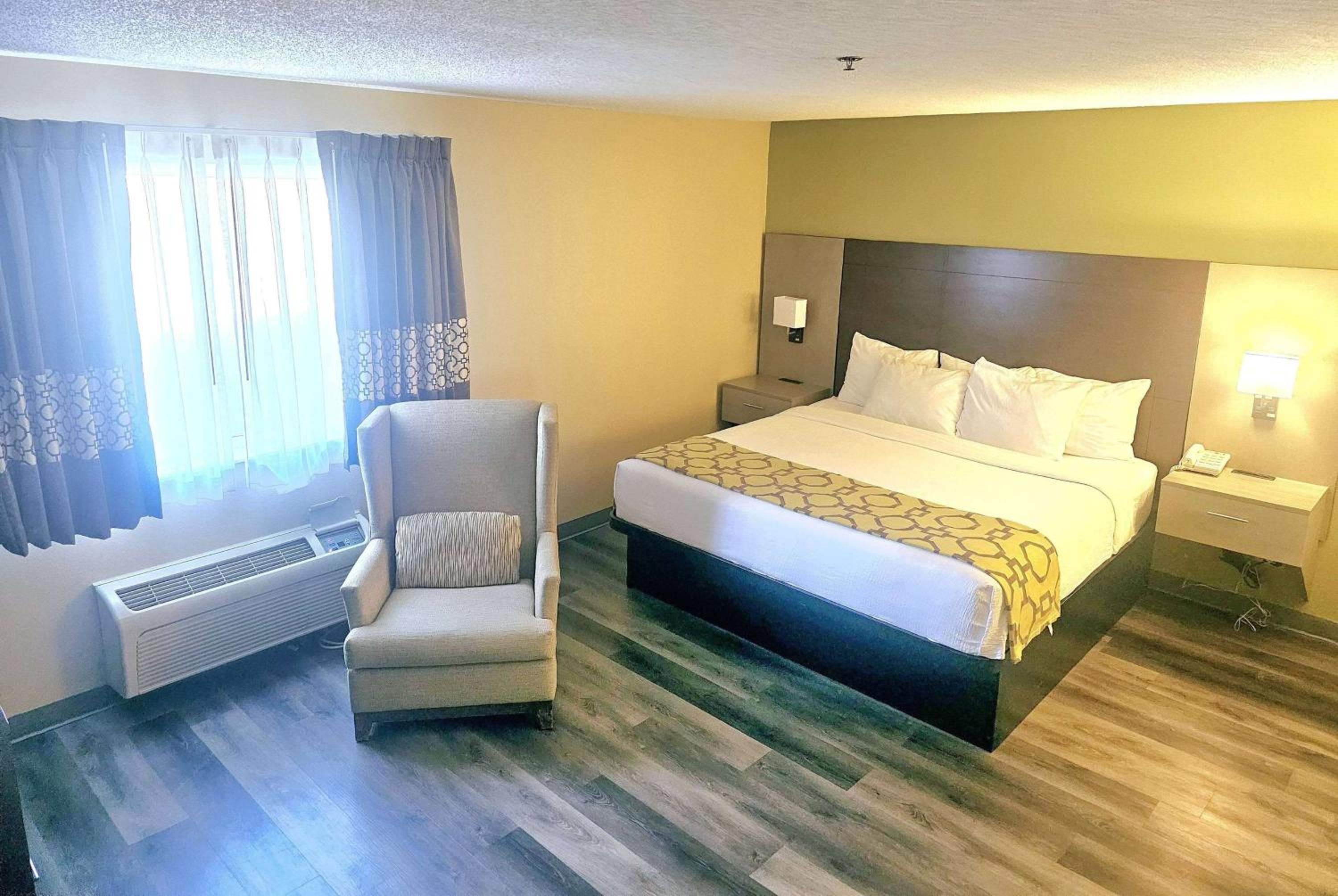 King Room - Non-Smoking